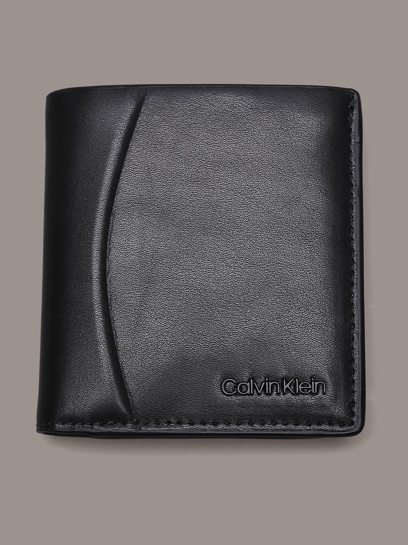 Billetera Focus Trifold Negro Calvin Klein-0