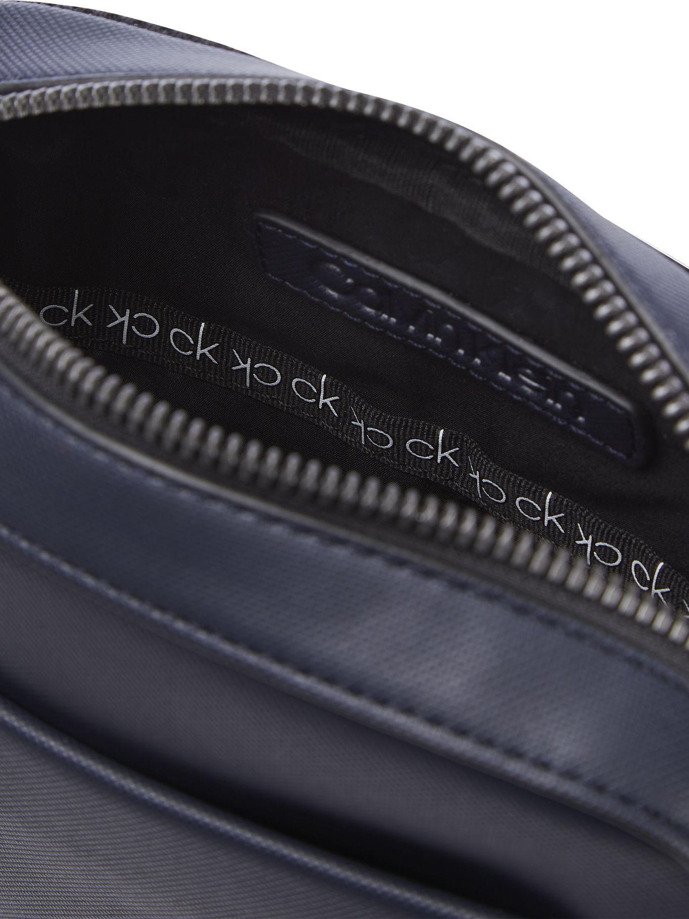 Messenger CK Negro Calvin Klein-2