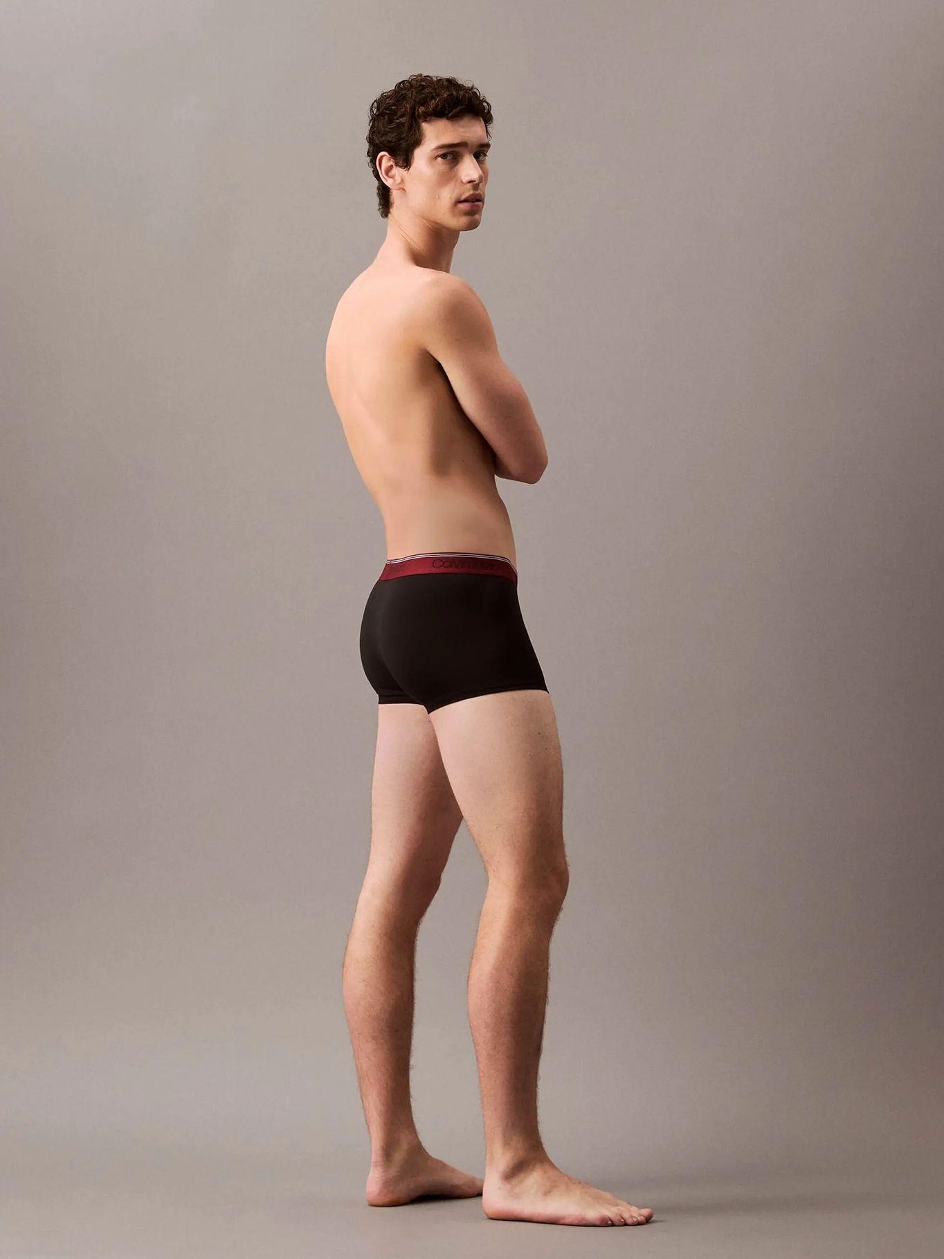 Pack 3 Bóxers Low Rise Trunk Micro Negro Calvin Klein-2
