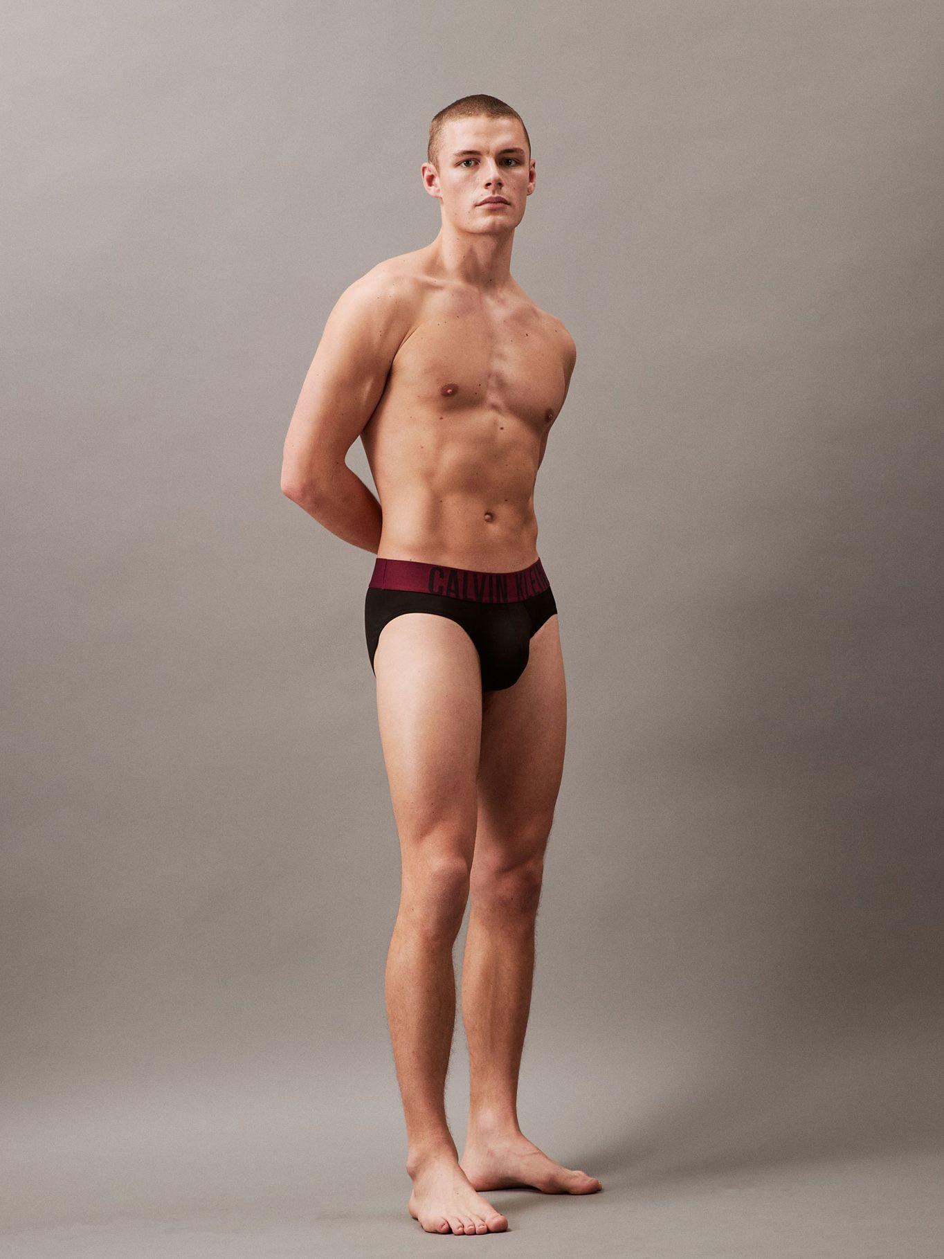 Pack 3 Slips Intense Power 900 Negro Calvin Klein-1