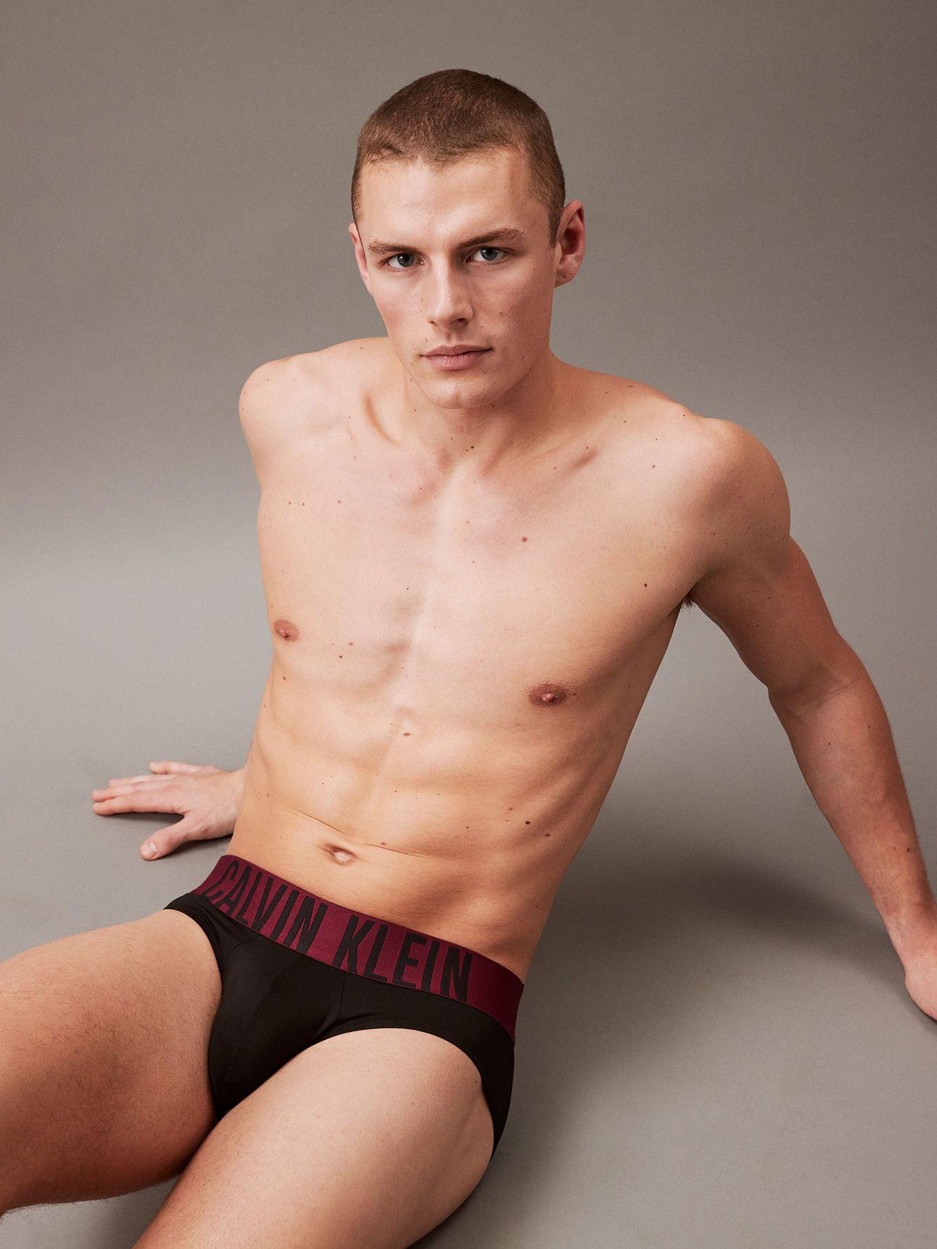 Pack 3 Slips Intense Power 900 Negro Calvin Klein-4