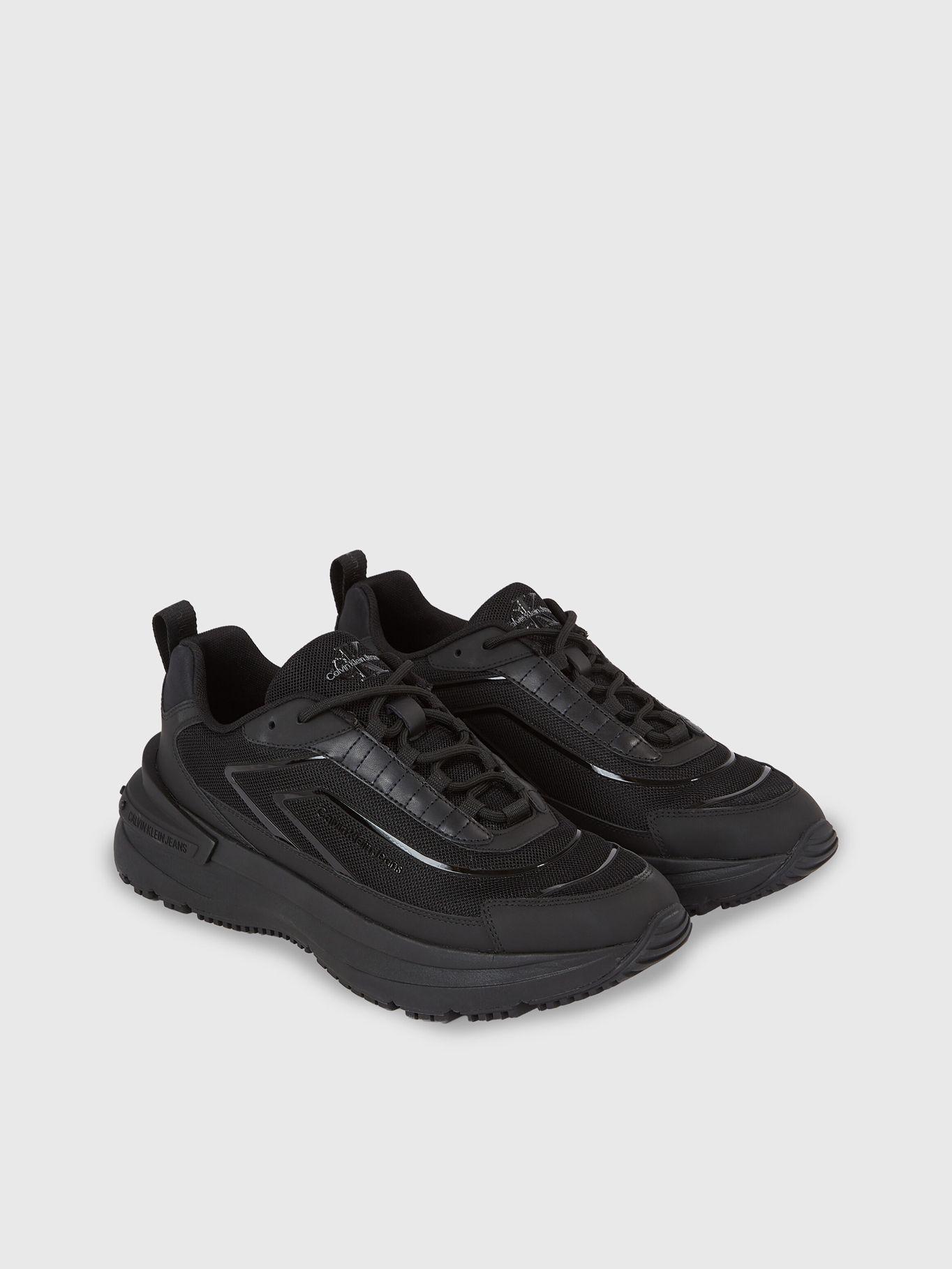 Zapatilla Chunky Runner Low Lace Negro Calvin Klein-0
