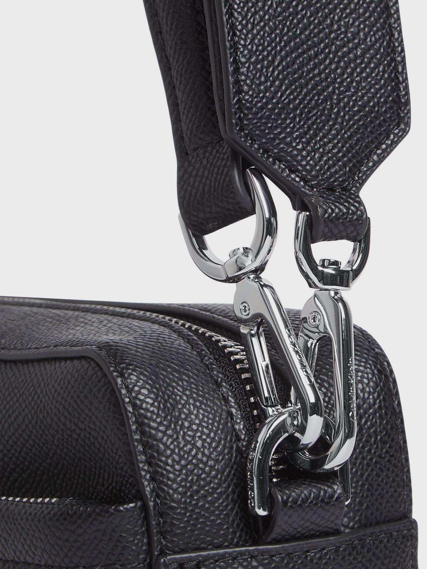 Cartera Ck Must Negro BEH Calvin Klein-4