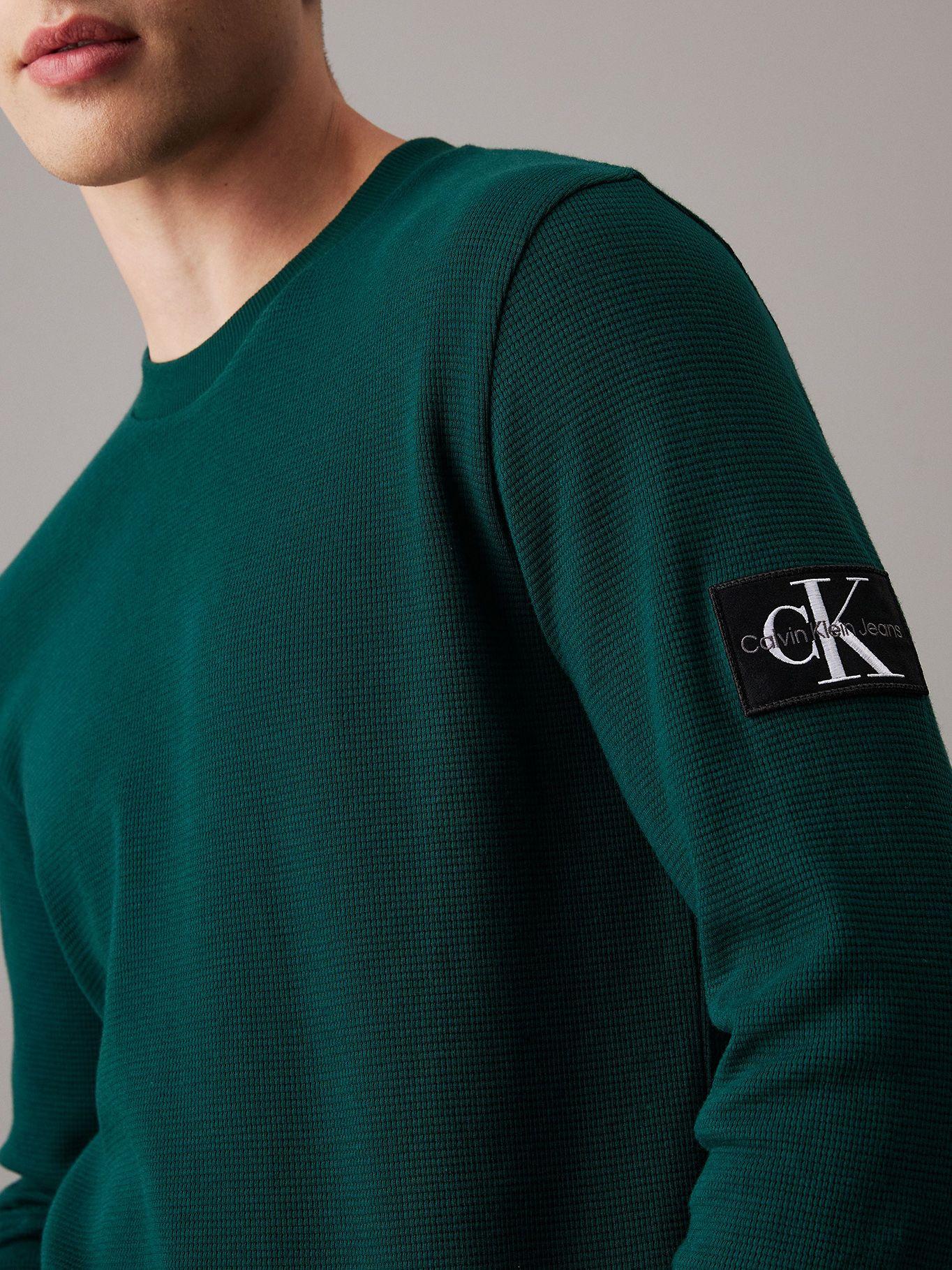 Polera LS Badge Waffle Verde Calvin Klein-3