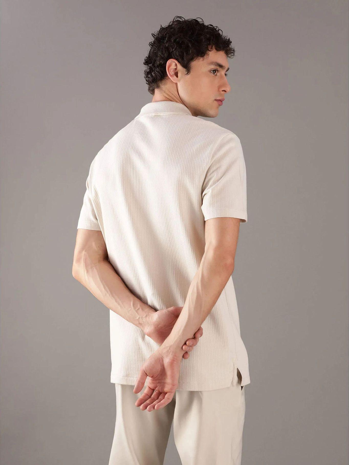 Polo con Textura Jacquard Beige Calvin Klein-2