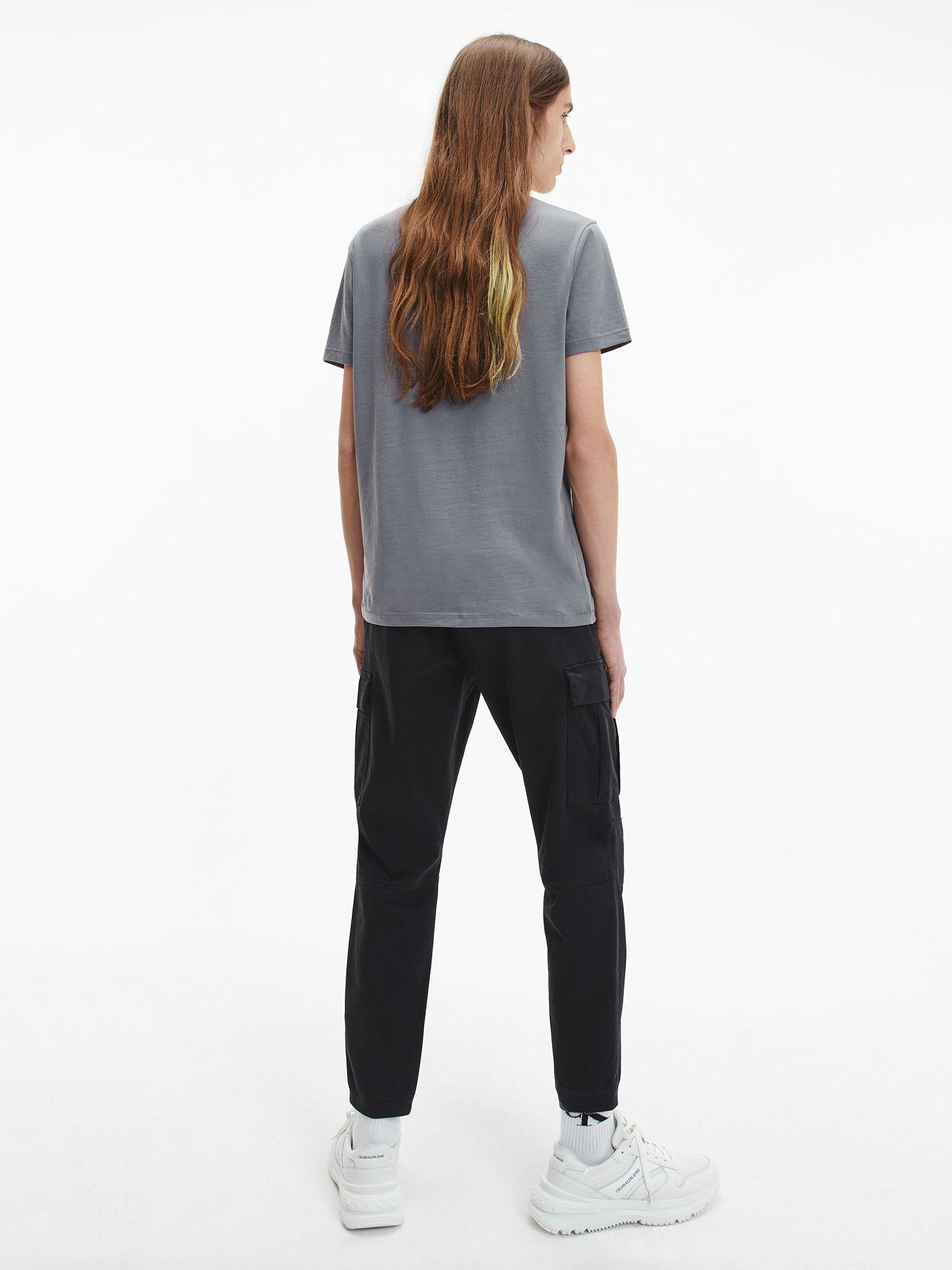 Polera Seasonal Gris Calvin Klein-2