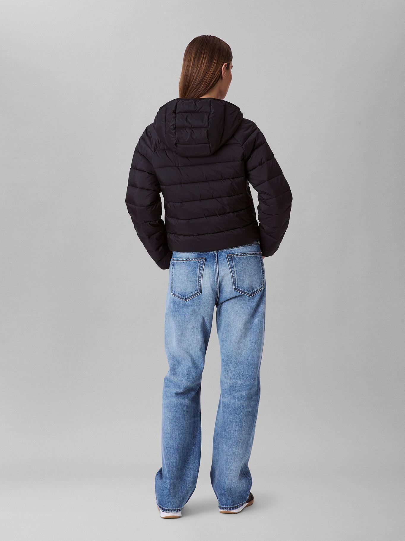Parka Acolchada Ligera con Gorro Negro Calvin Klein-2