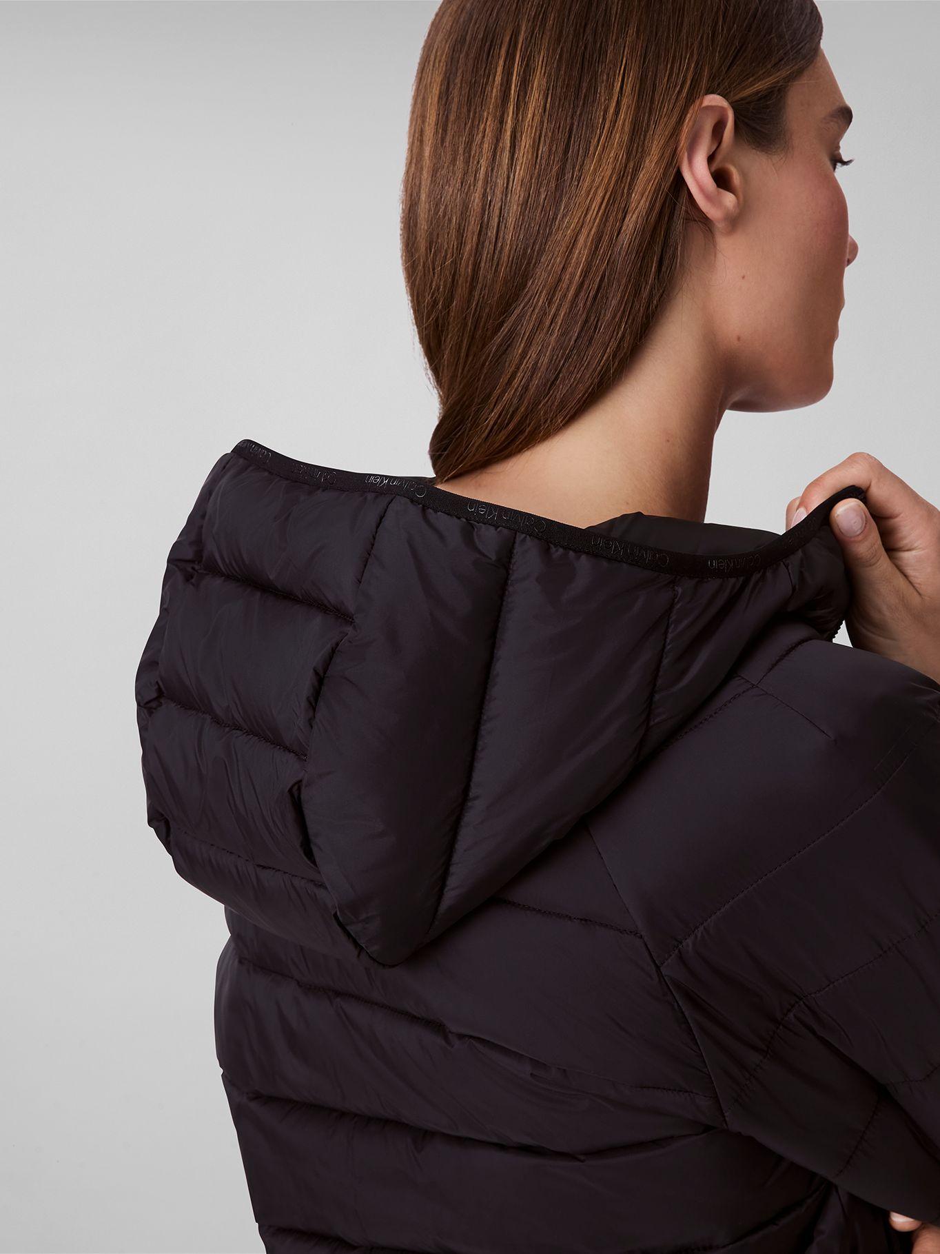 Parka Acolchada Ligera con Gorro Negro Calvin Klein-3