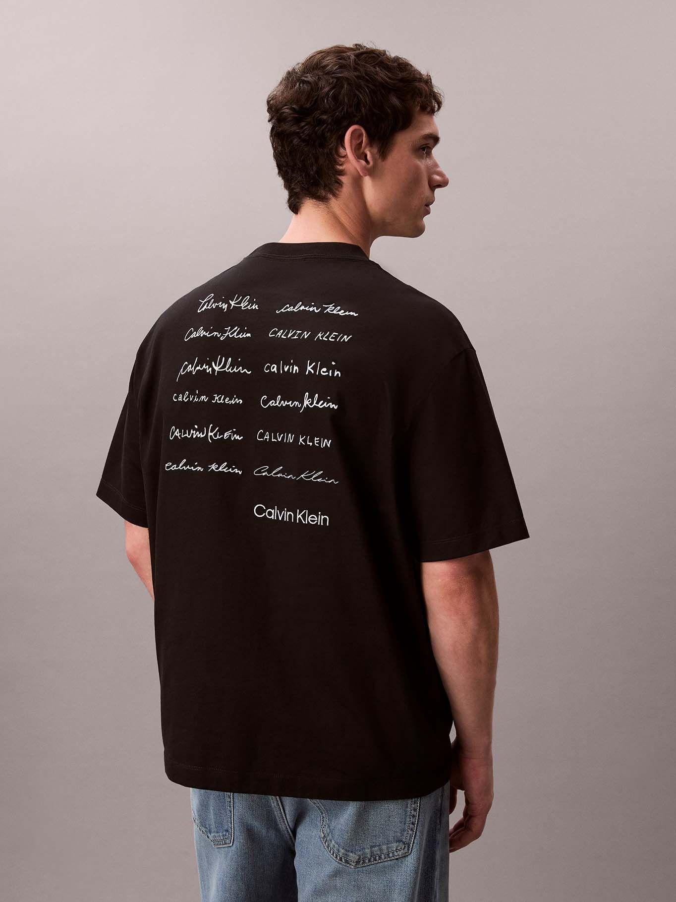 Polera de Estampado Gráfico Negro Calvin Klein-2