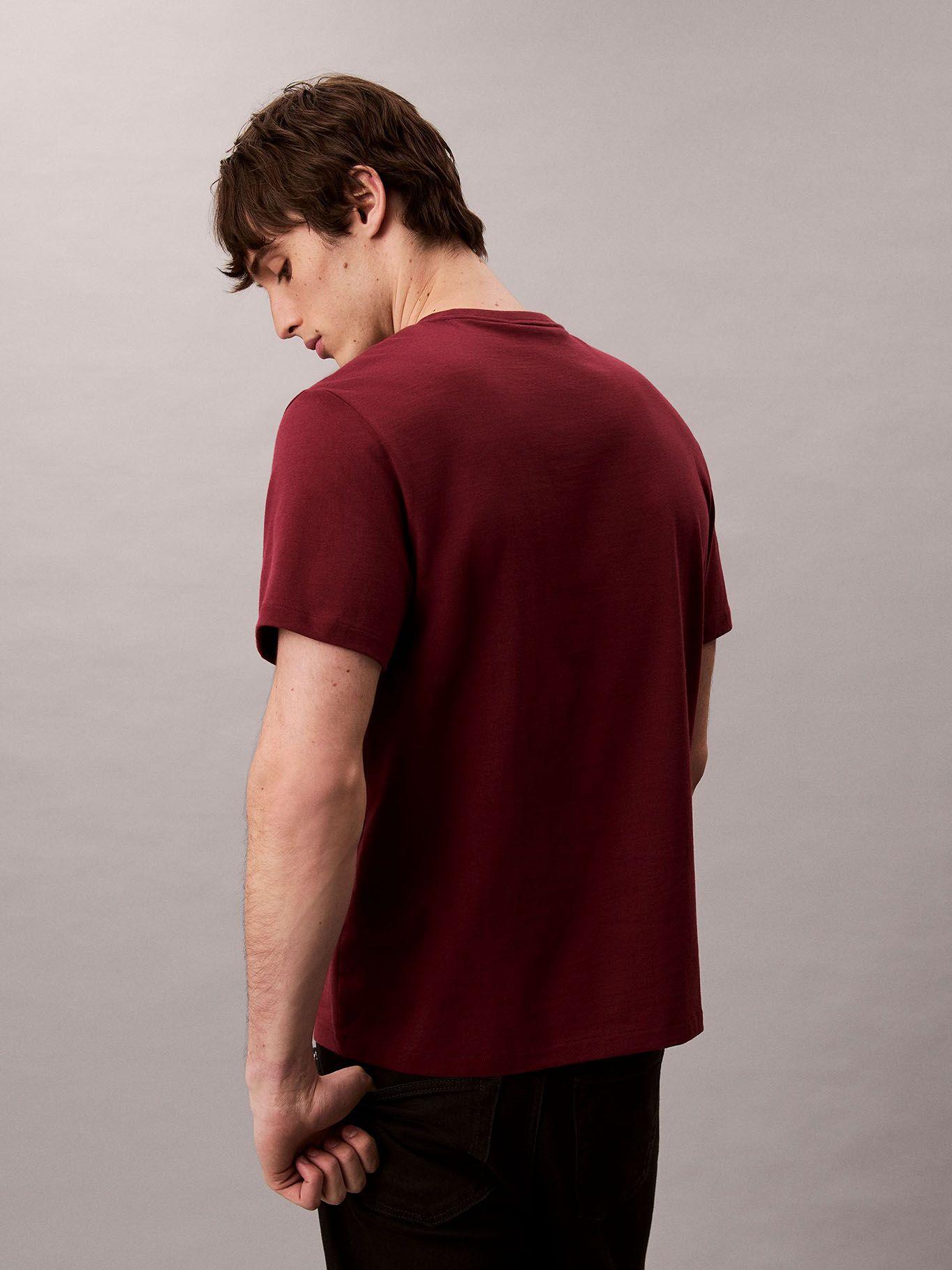 Polera Regular de Monograma Bordado Burdeo Calvin Klein-2