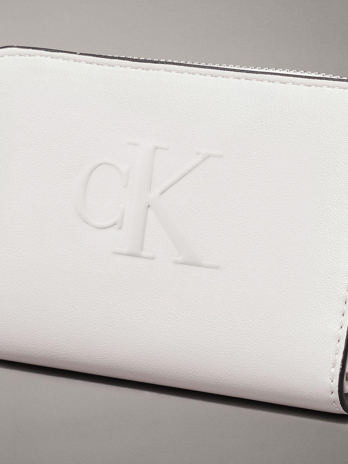 Billetera Sculpted Blanco Calvin Klein-3