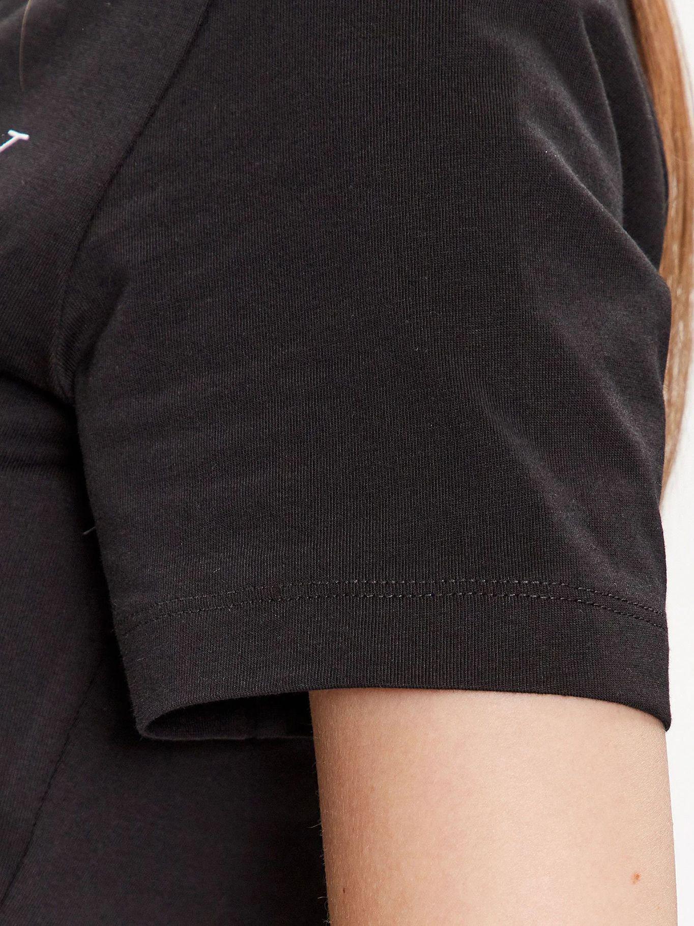 Polera Monologo Slim V-Neck Negro-4