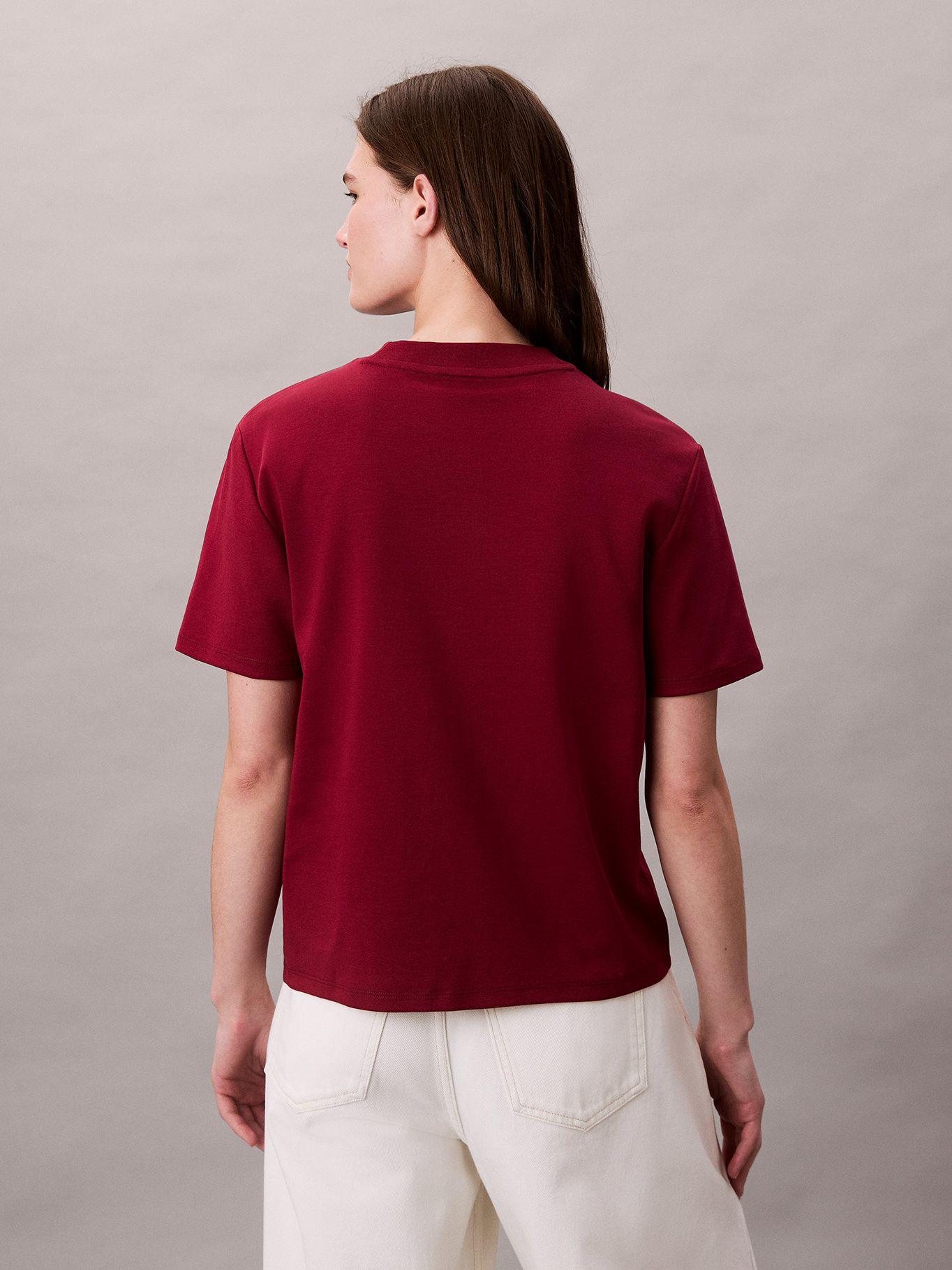 Polera Interlock Con Emblema CK Rojo Calvin Klein-2