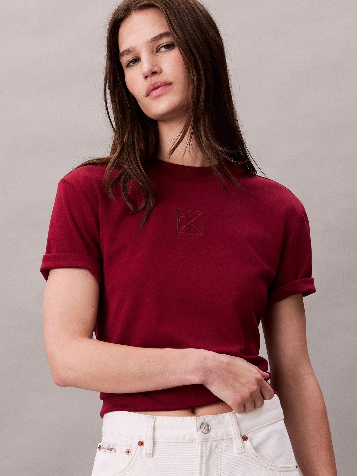 Polera Interlock Con Emblema CK Rojo Calvin Klein-3