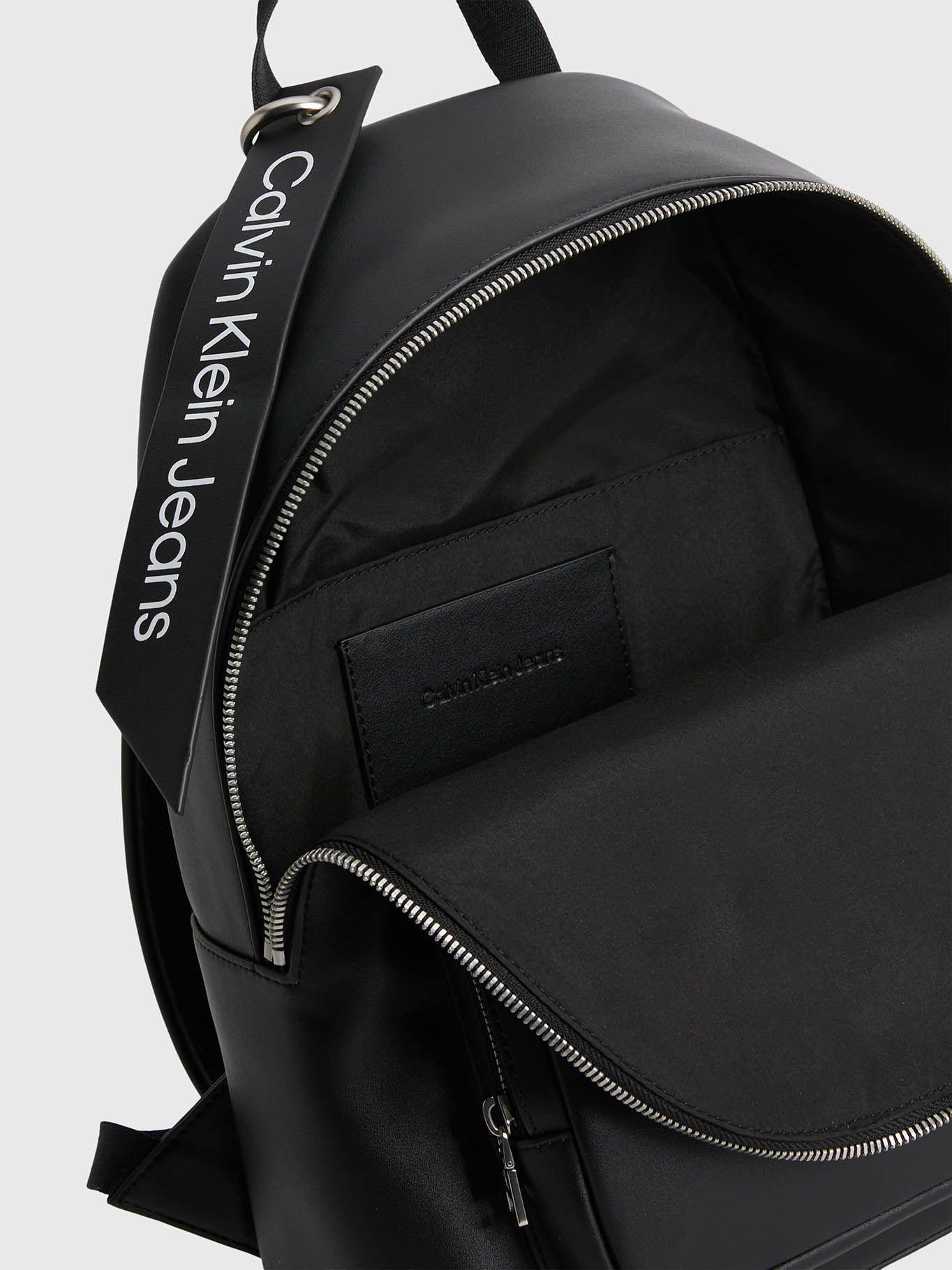 Mochila redonda Negro Calvin Klein-4