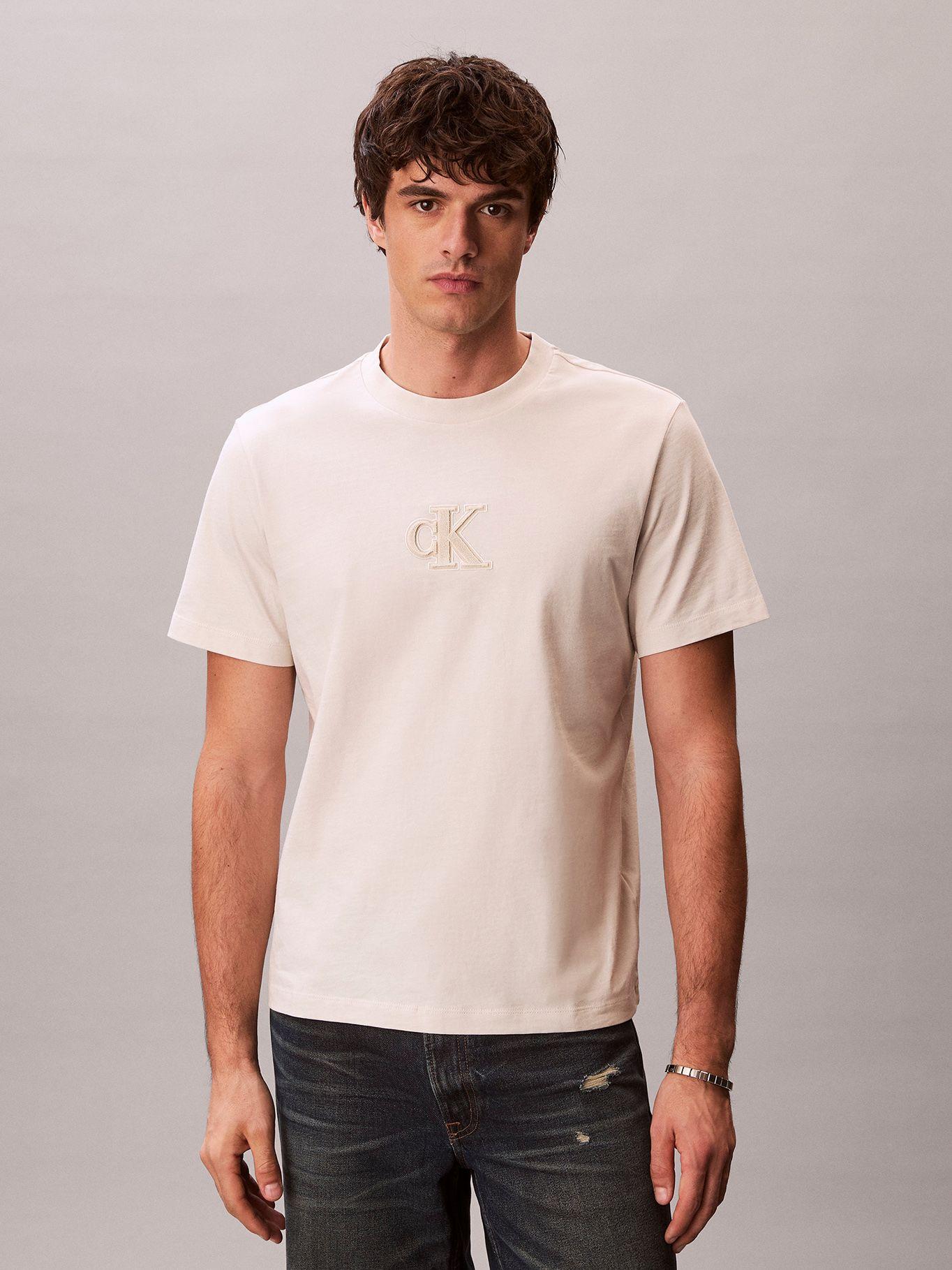 Polera con Monograma Estampado Beige Calvin Klein-0