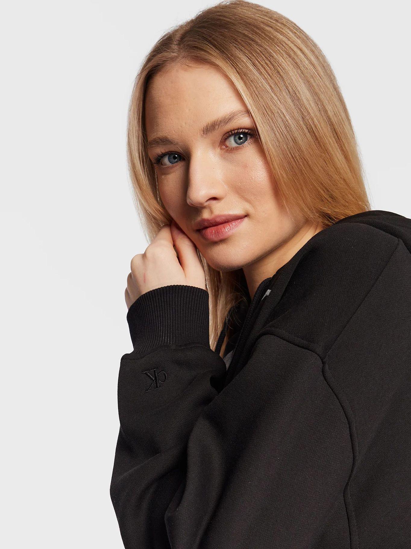 Sudadera con capucha y logo Negro Calvin Klein J20J220310-BEH-4