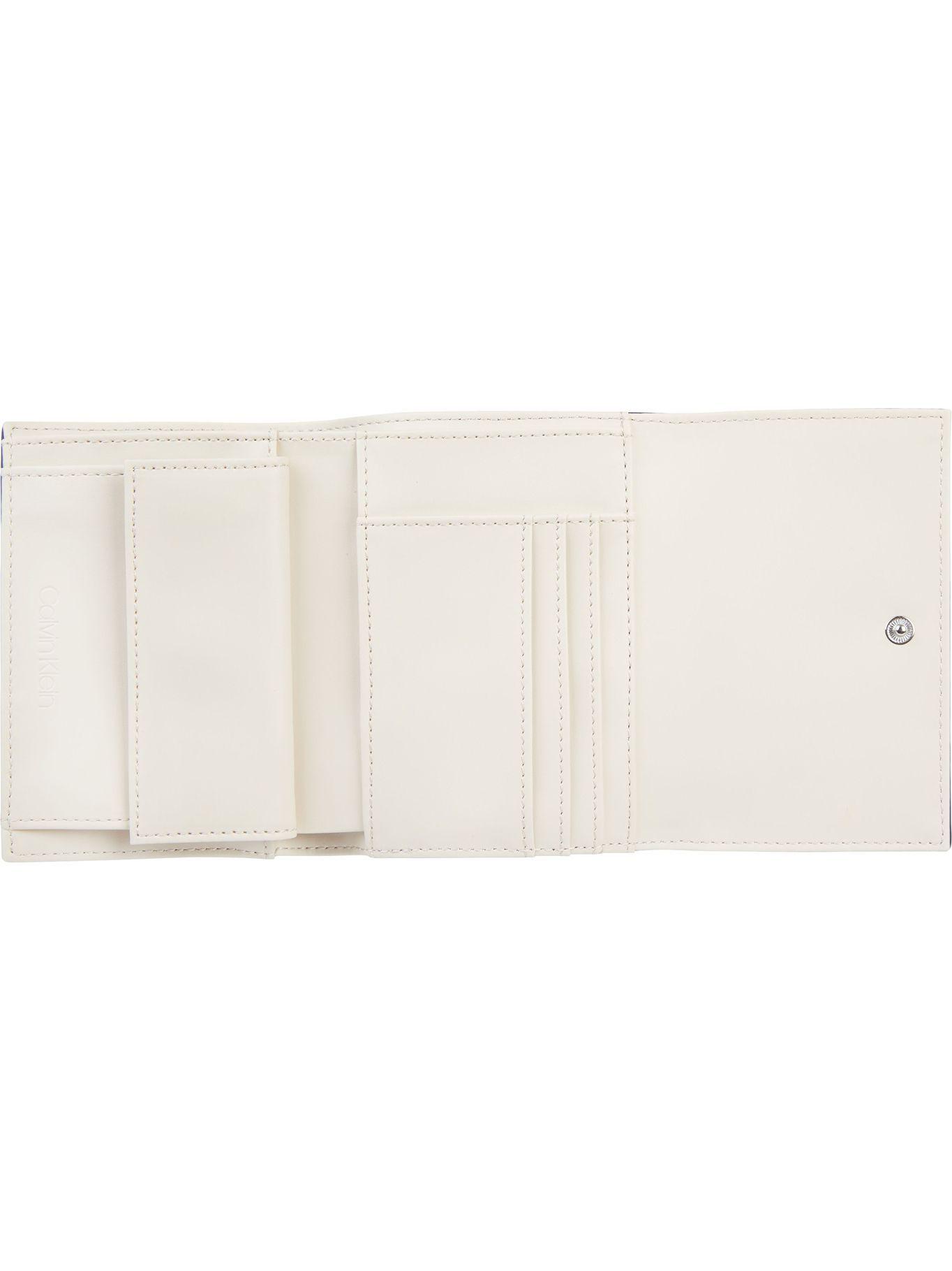 Billetera Re-Lock Trifold Blanco Calvin Klein-1