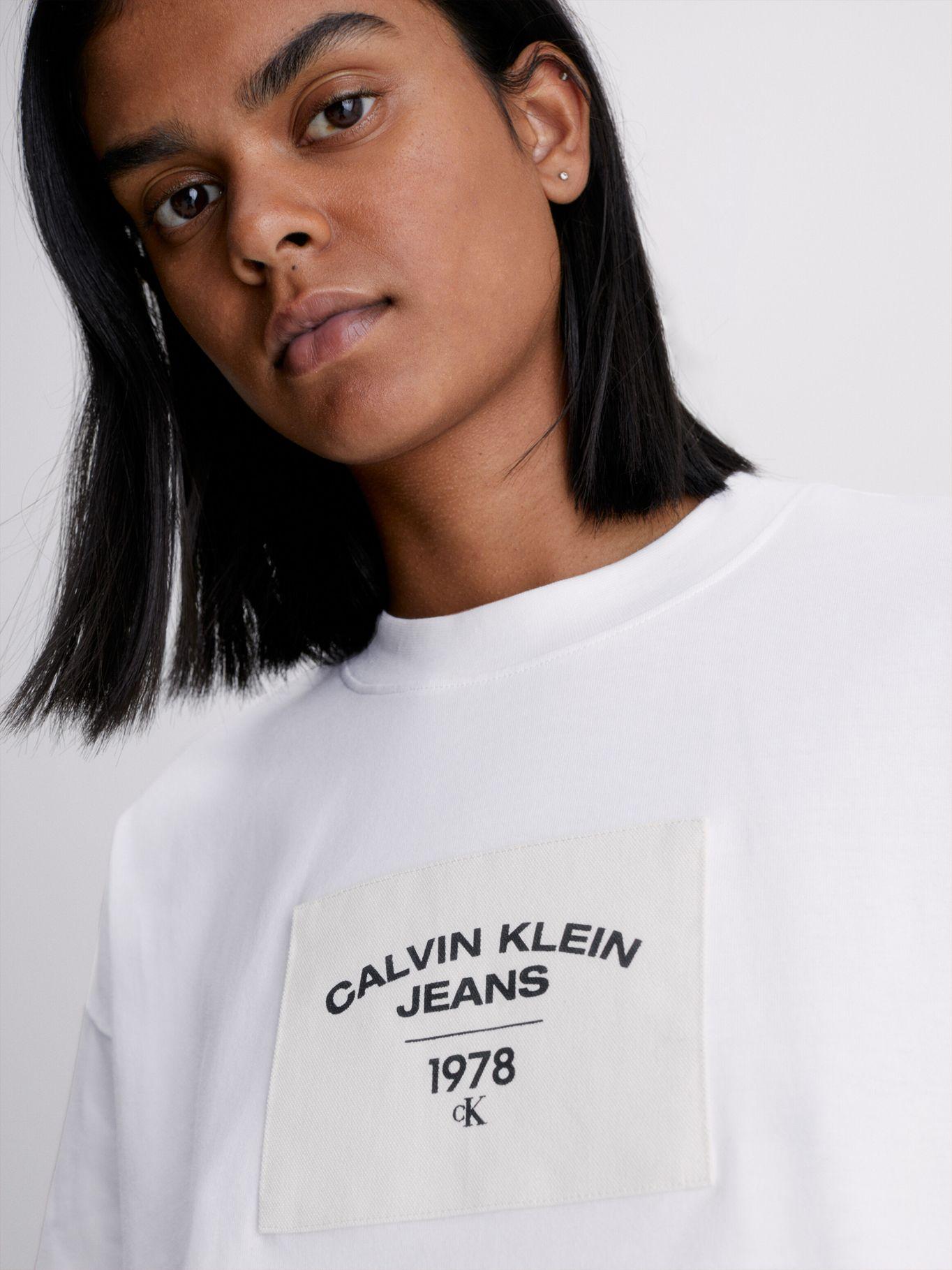 Polera Canvas Patch  Blanco Calvin Klein-3