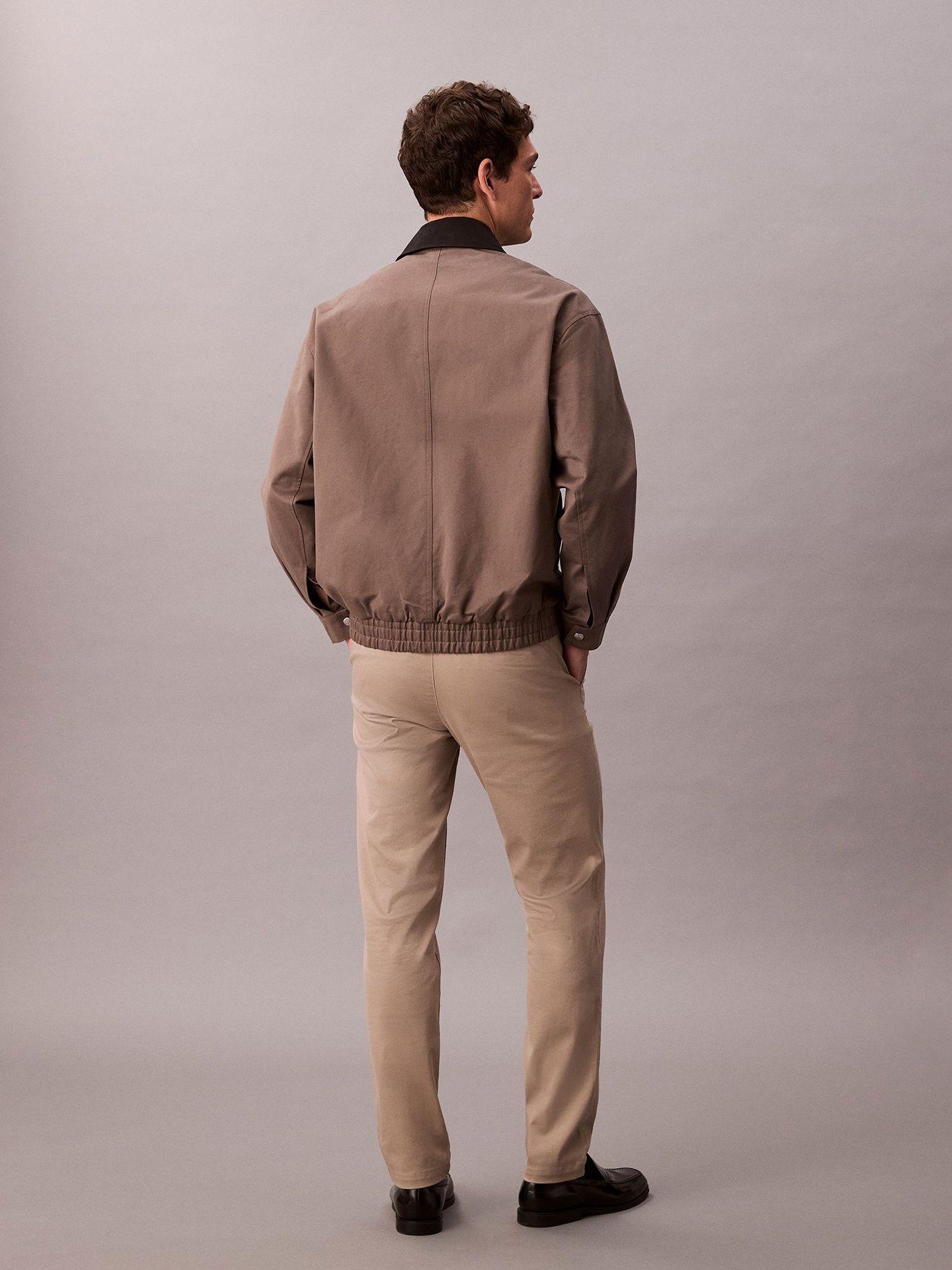 Pantalón Chino de Corte Slim Beige Calvin Klein-2