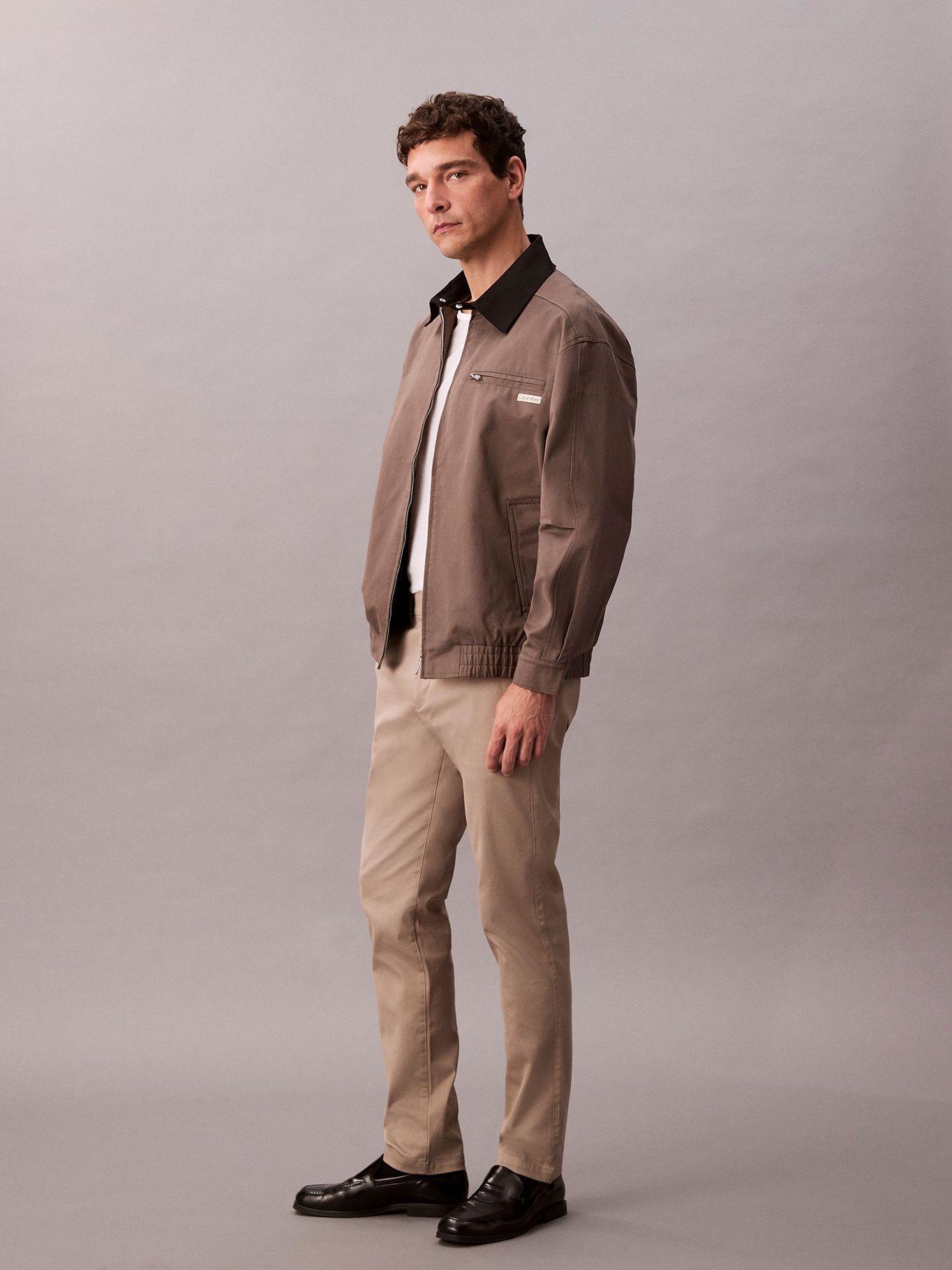 Pantalón Chino de Corte Slim Beige Calvin Klein-4