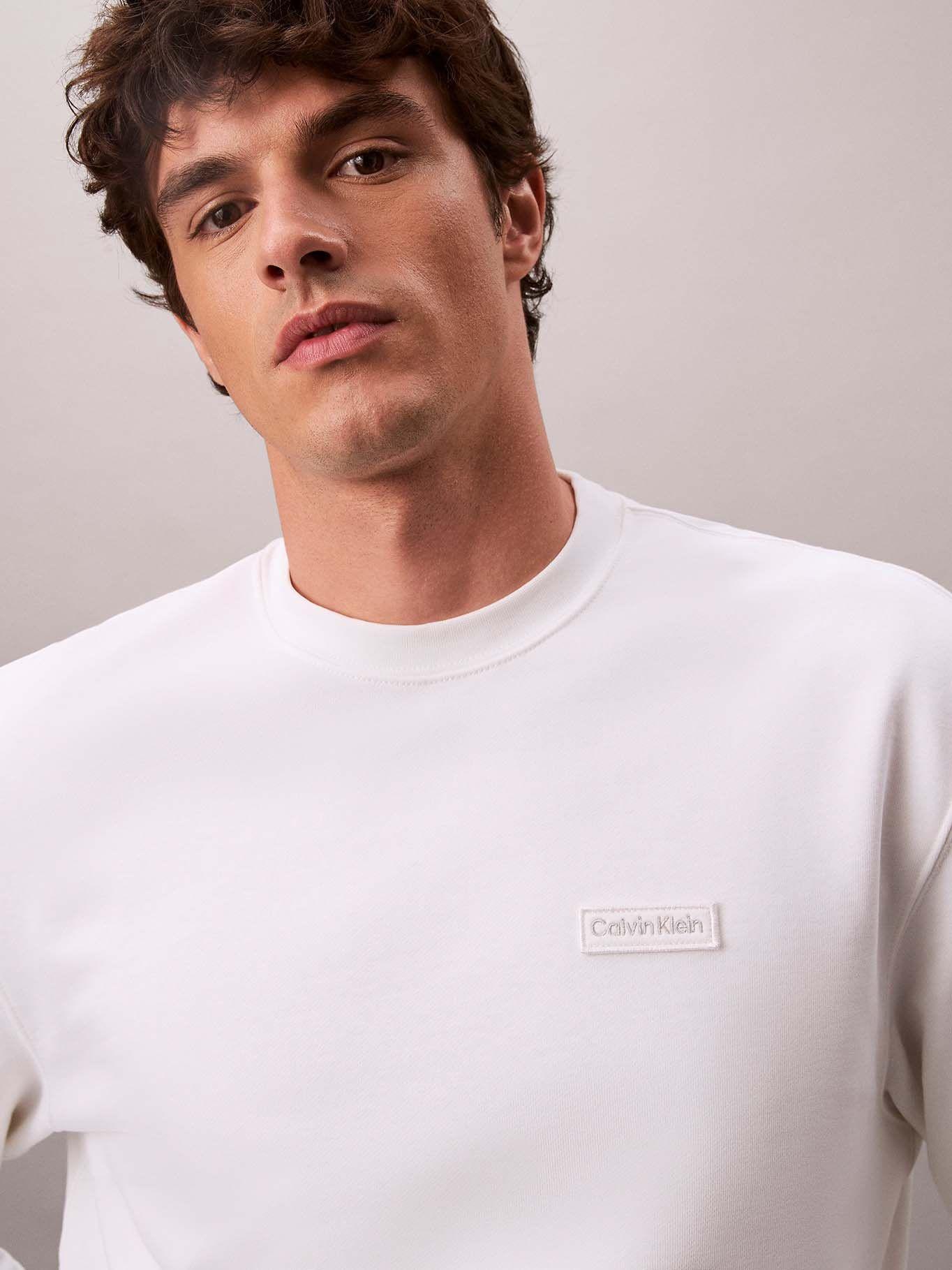 Polerón de Corte Clásico con Parche Blanco Calvin Klein-4