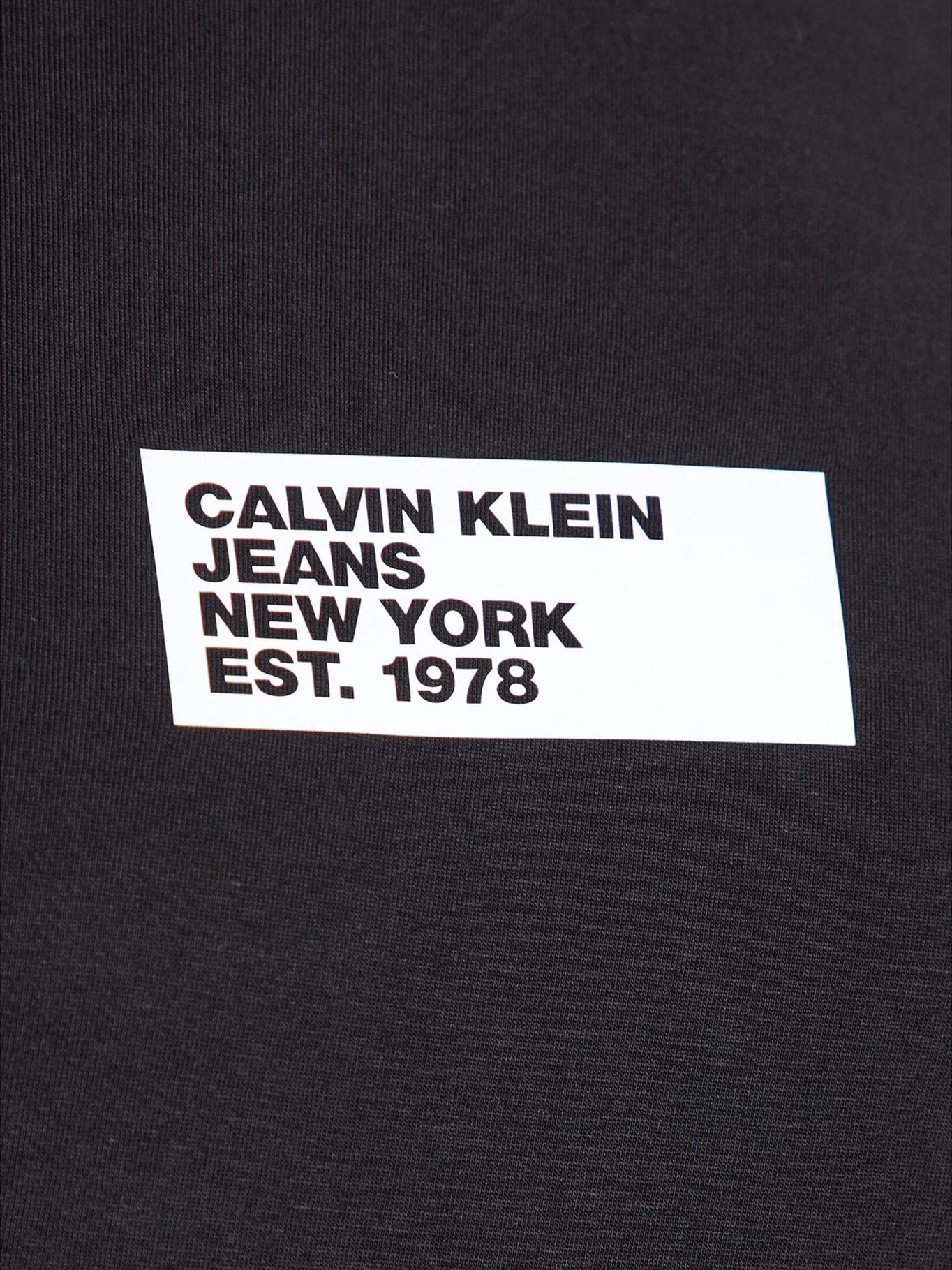 Polera Small Center Box Negro 027 Calvin Klein-3