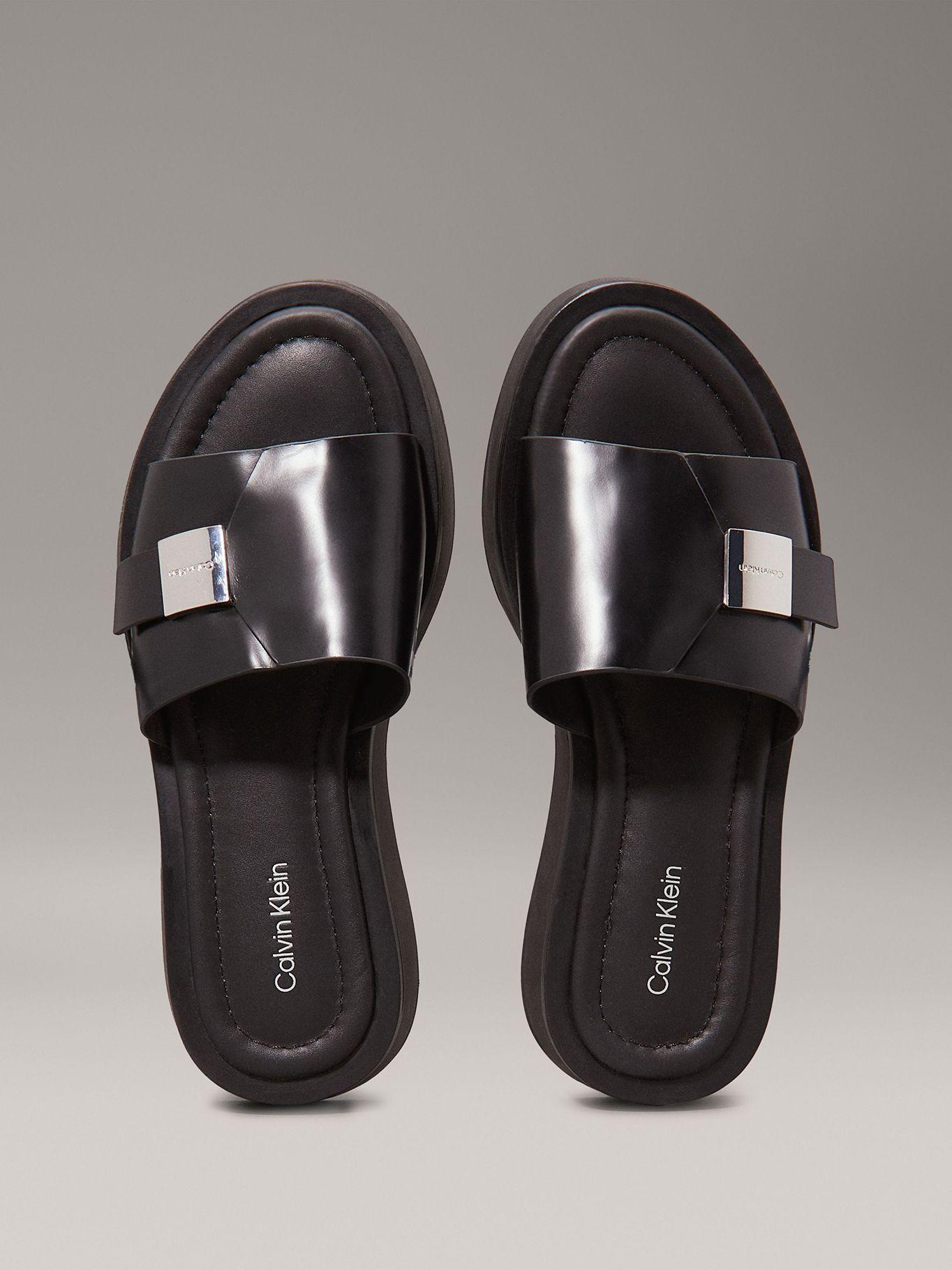 Sandalias de Cuero Flatform Negro Calvin Klein Mujer-2
