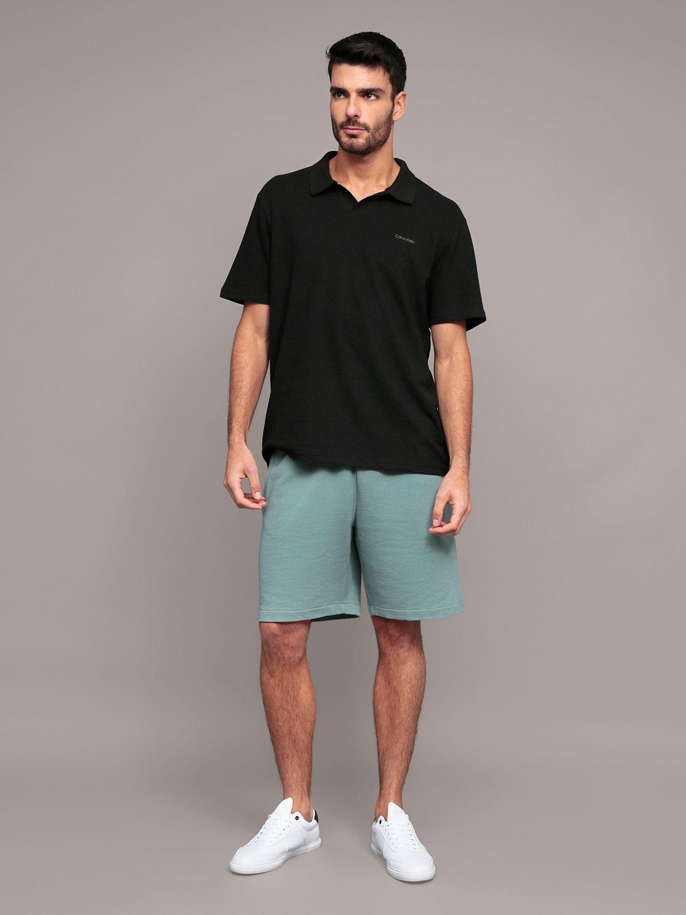 Polo crepé sin botones cuello abieto Negro Calvin Klein-1