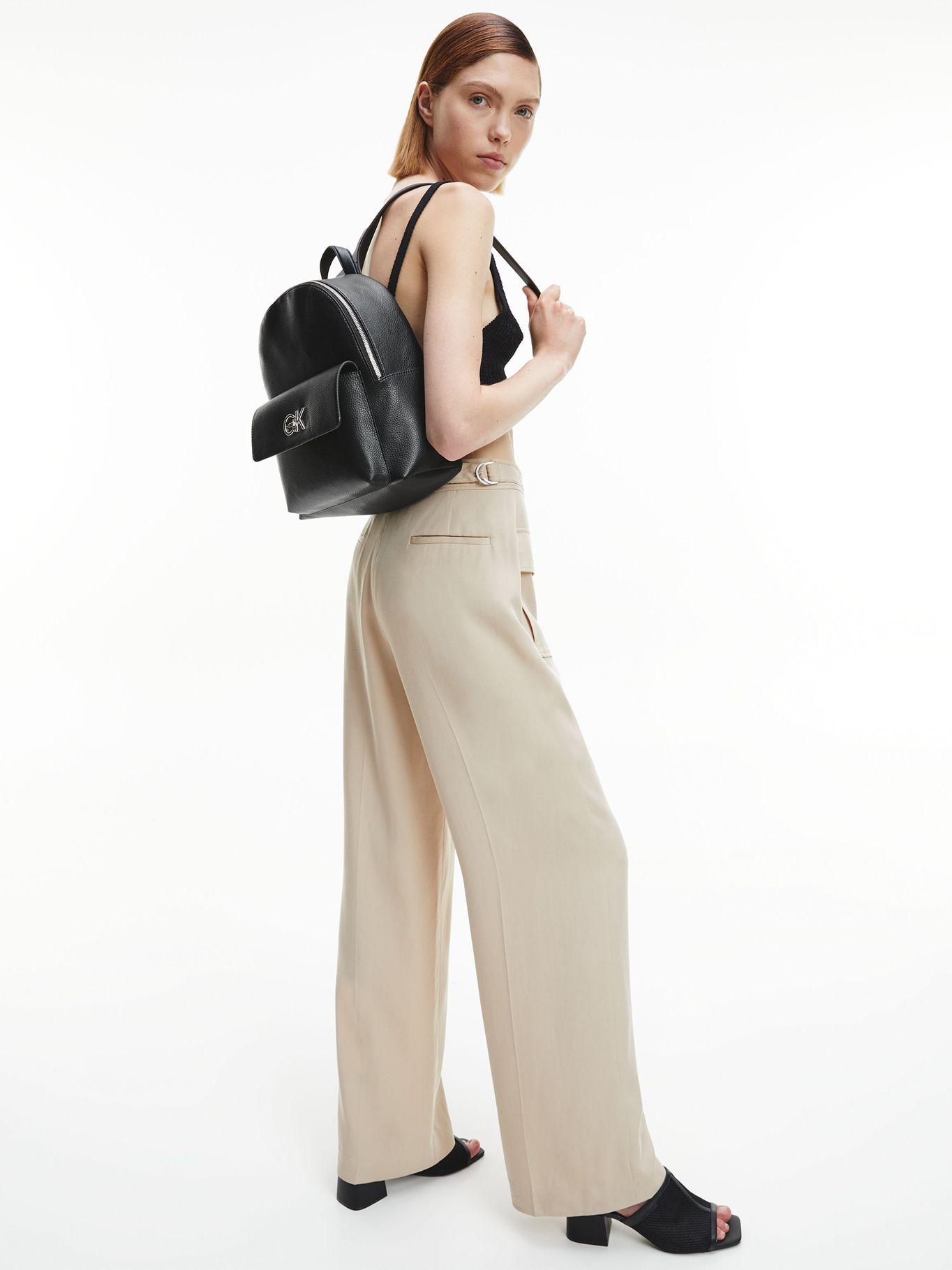 Mochila Re-Lock Negro BAX Calvin Klein-3