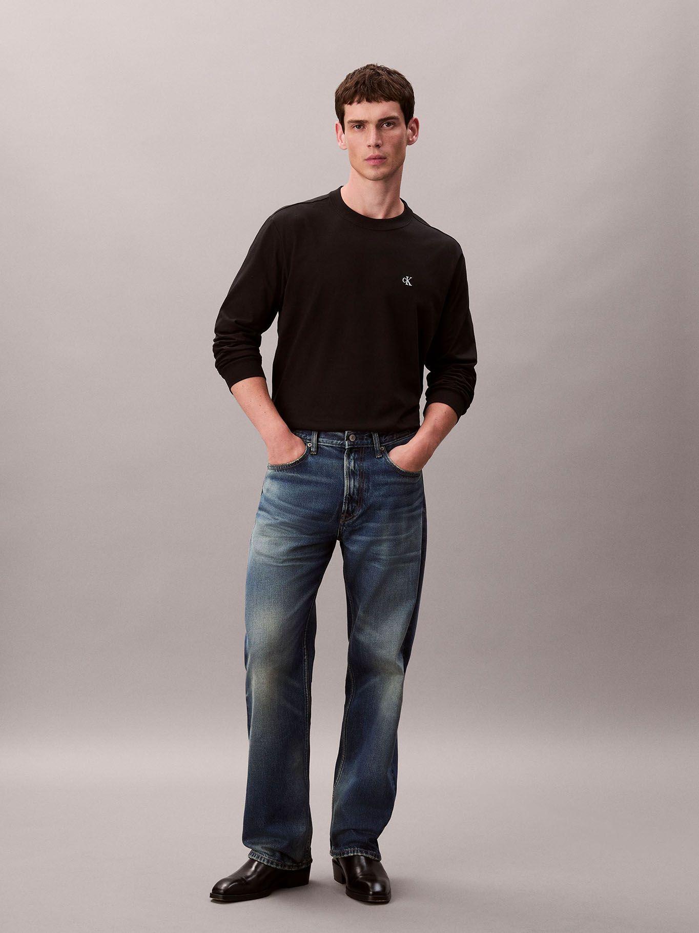 Polera con Monograma Negro Calvin Klein-1