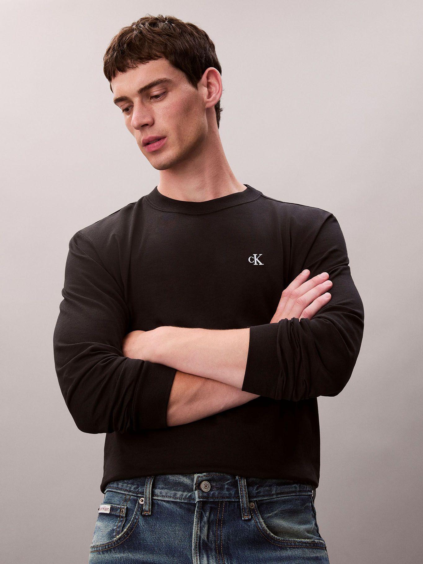Polera con Monograma Negro Calvin Klein-3