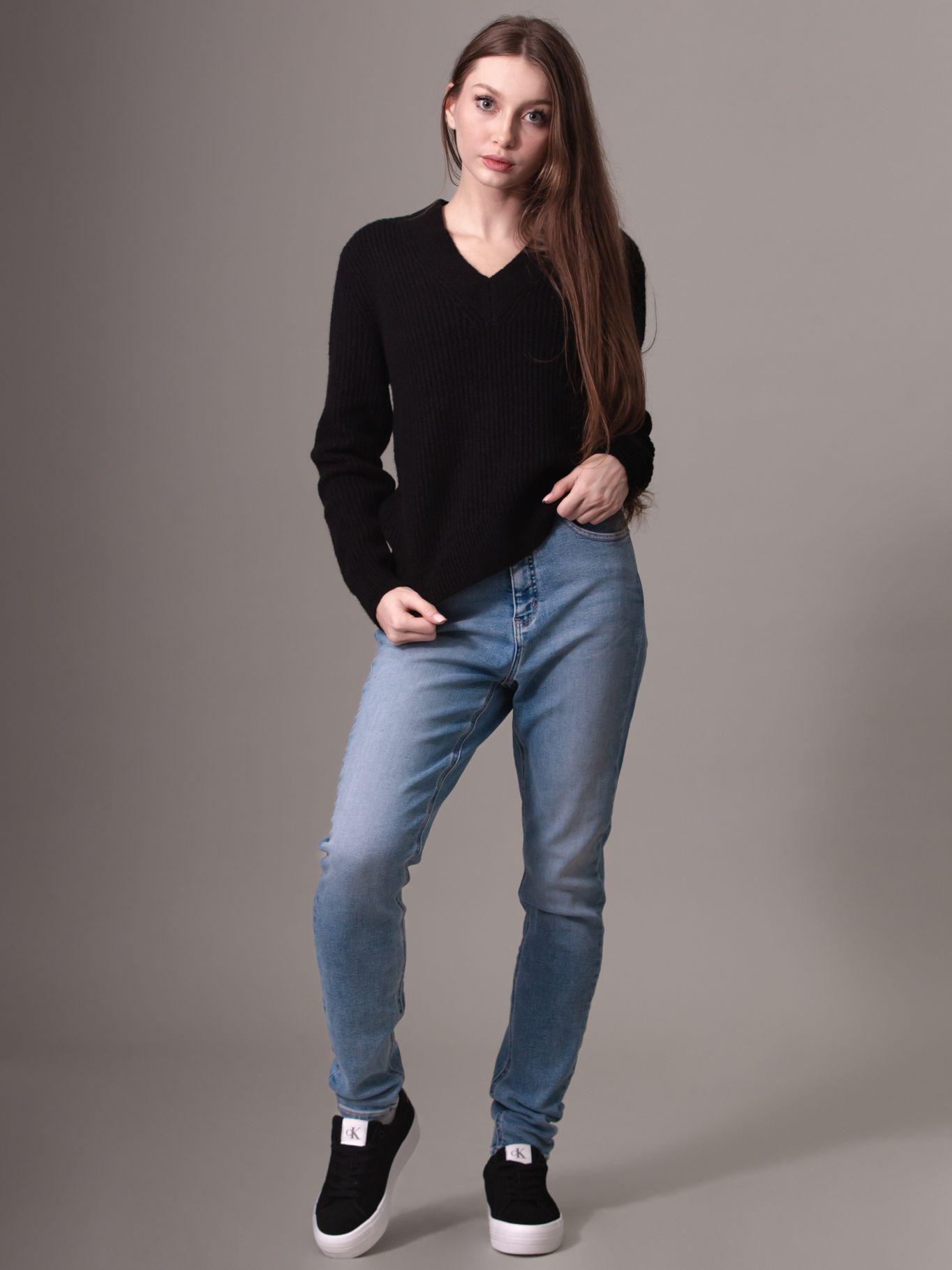 Sweater Boucle V Neck Relaxed Negro Calvin Klein-1