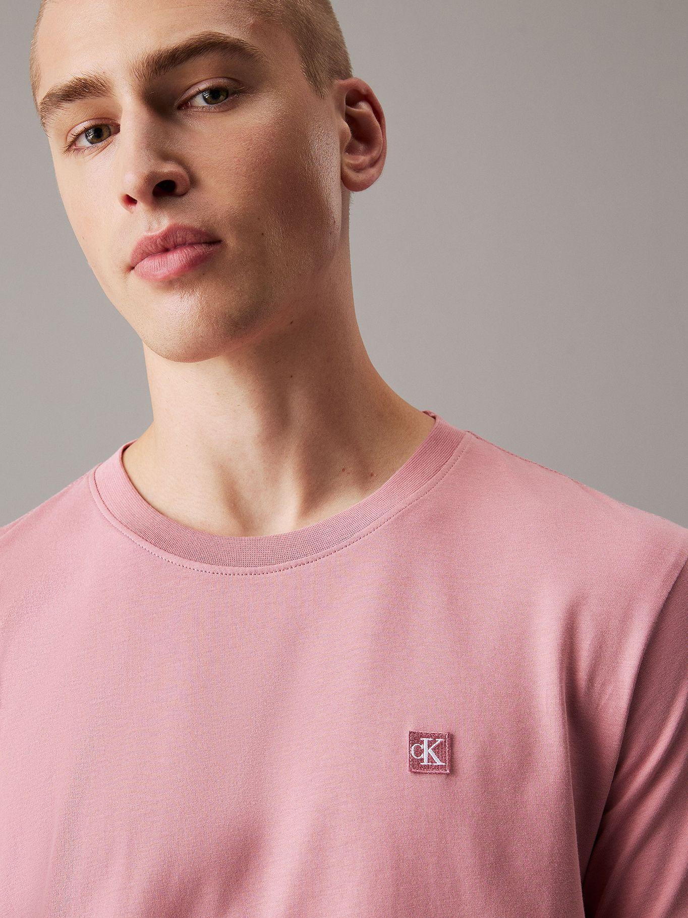 Polera Ck Embro Badge Rosado Calvin Klein-3