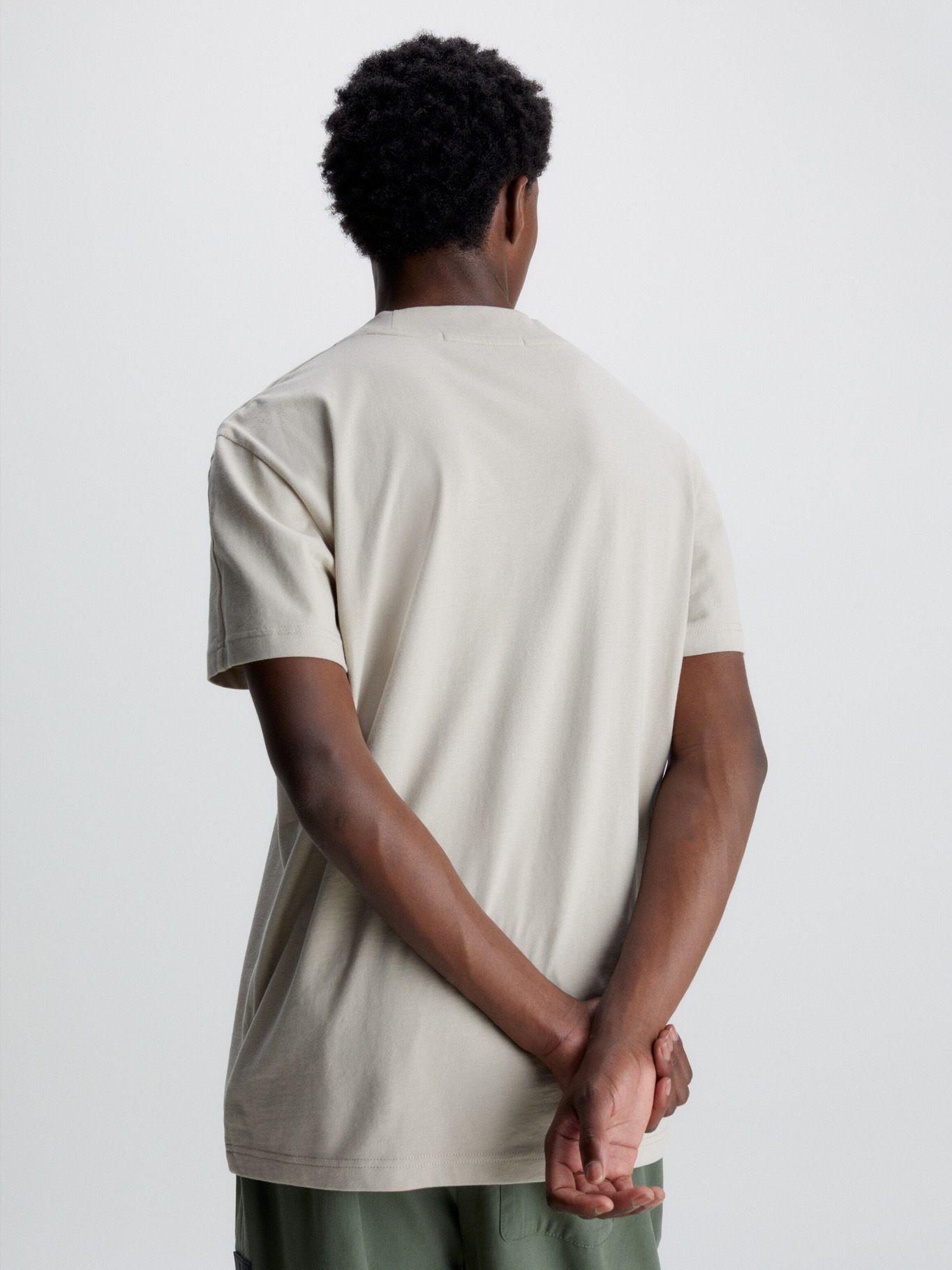 Polera Woven Tab Beige Calvin Klein-2