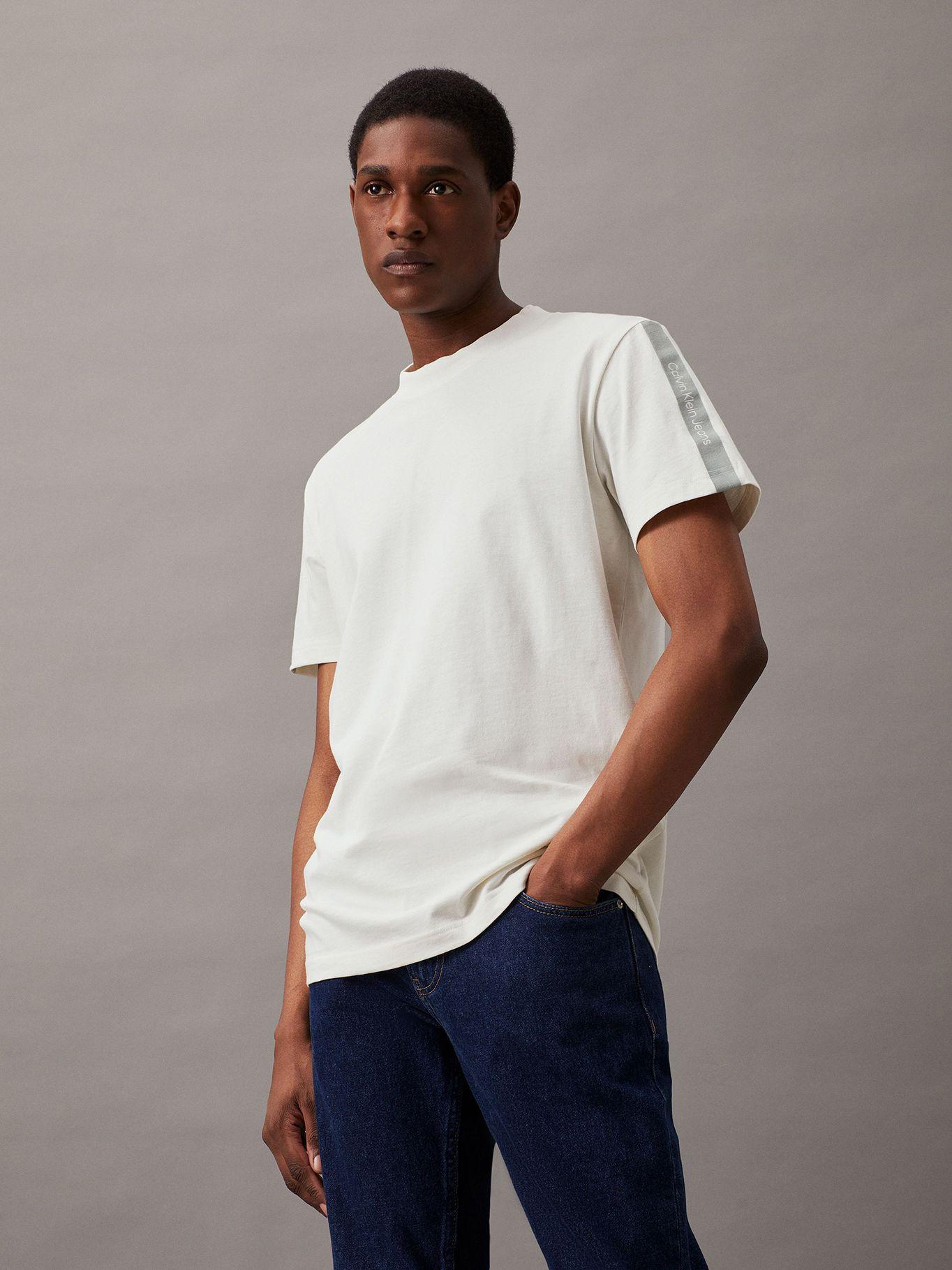 Polera Logo Tape Blanco YBI Calvin Klein-0