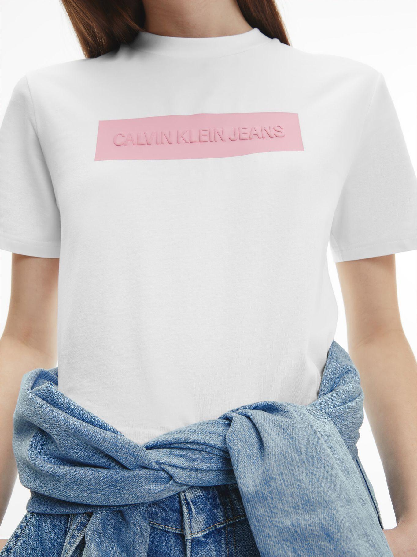 Polera Hero Logo Blanco Calvin Klein Mujer-2