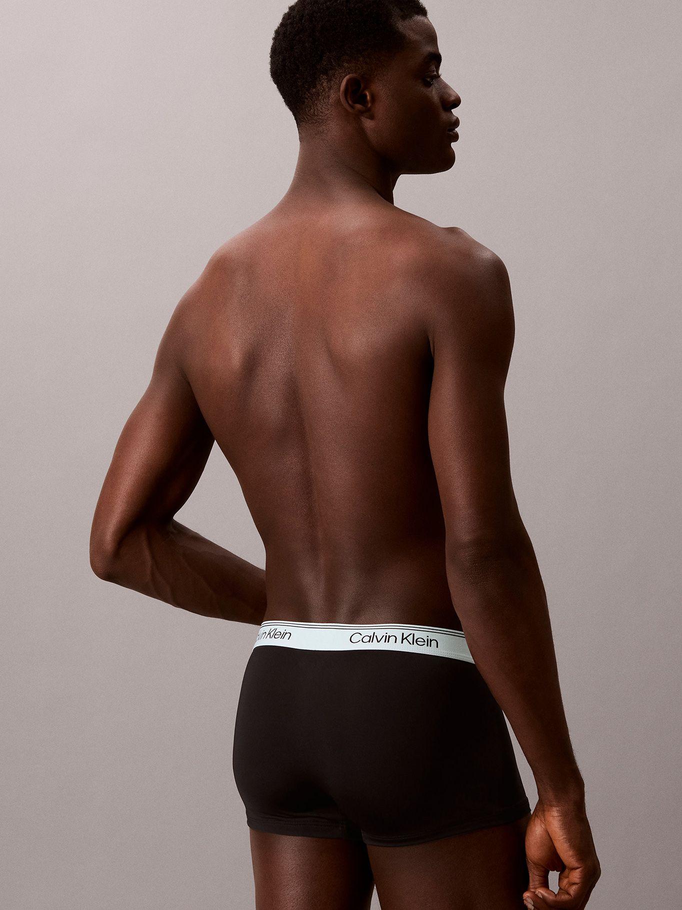 Pack 3 Bóxers Low Trunk Microfiber Negro Calvin Klein-3