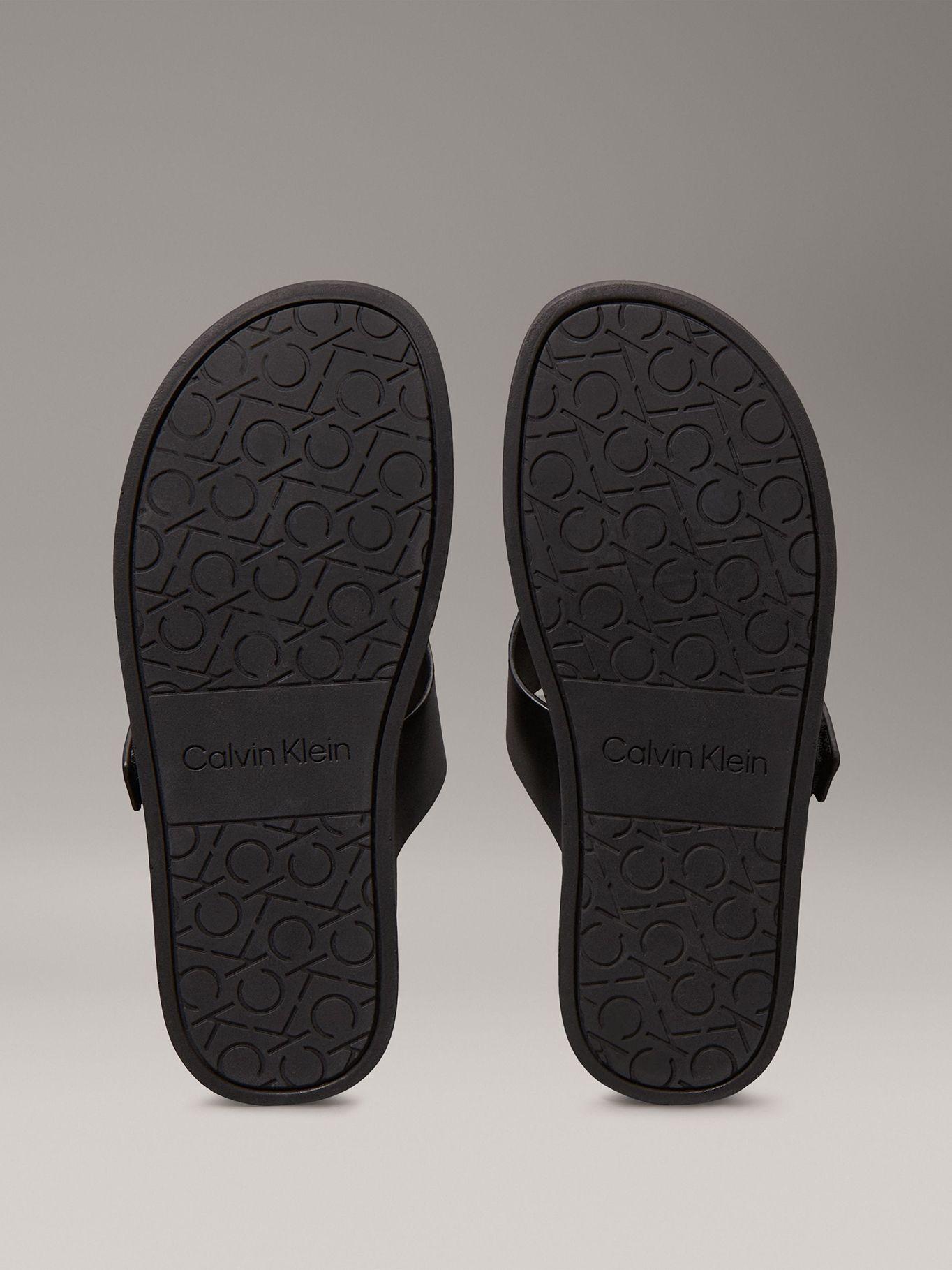 Sandalias de Cuero Eyelet Negro Calvin Klein-3