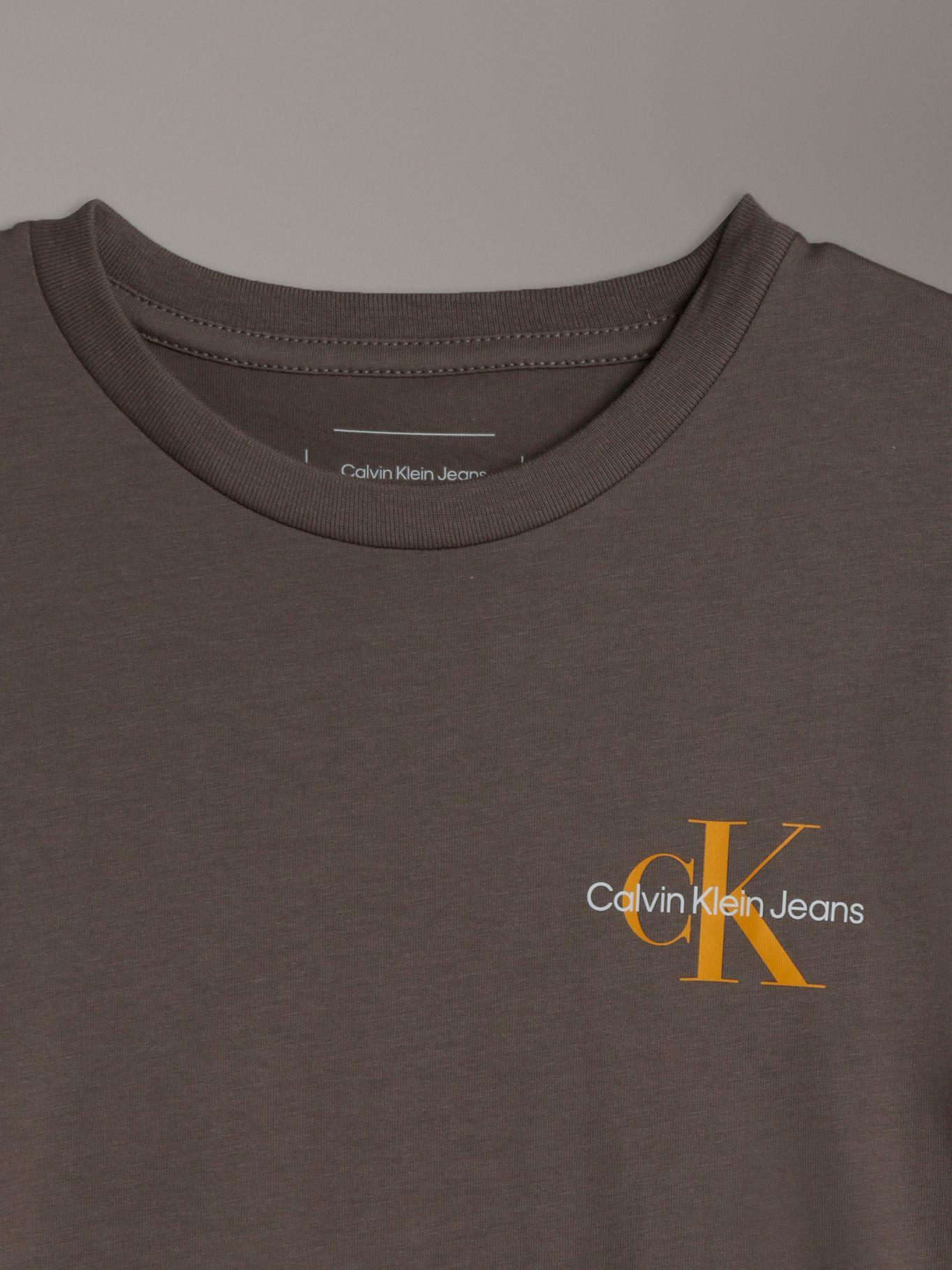 Polera Niño Chest Monologo Café Calvin Klein-2