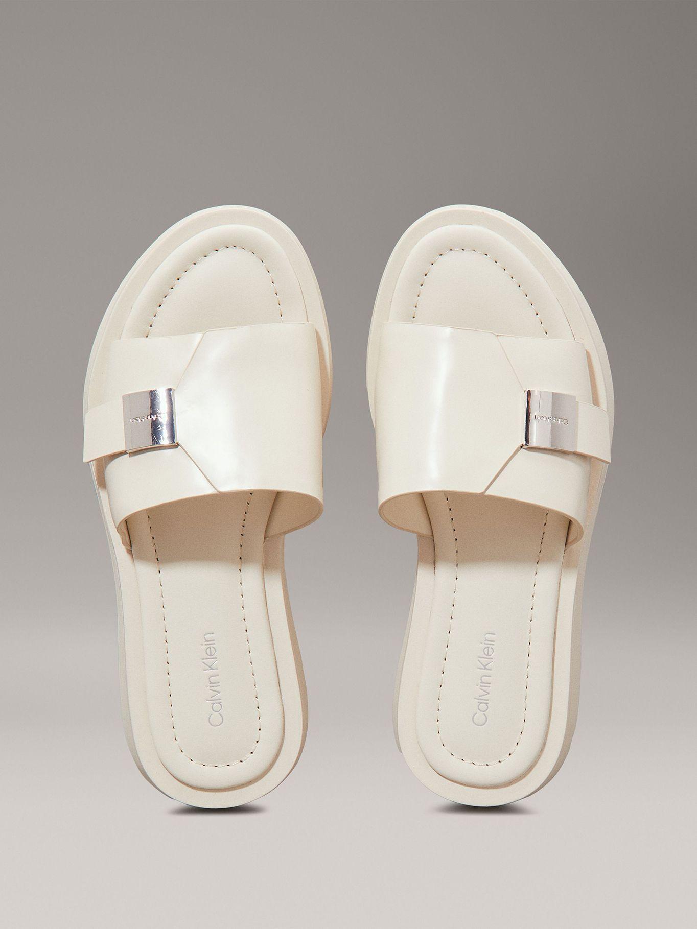 Sandalias de Cuero Flatform Beige Calvin Klein-2