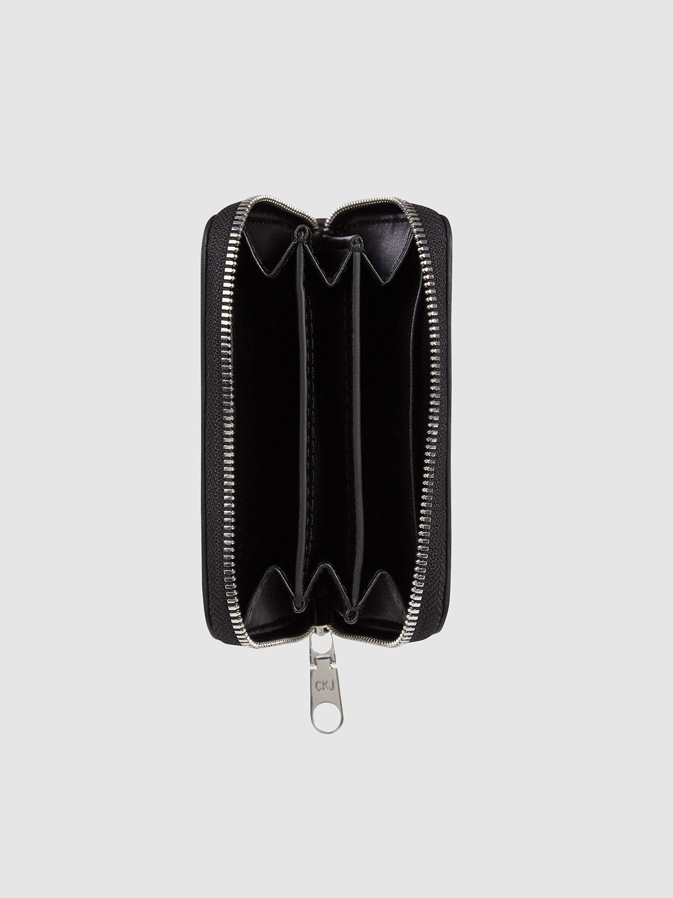Cartera Sclptd Monogram  Negro Calvin Klein-2