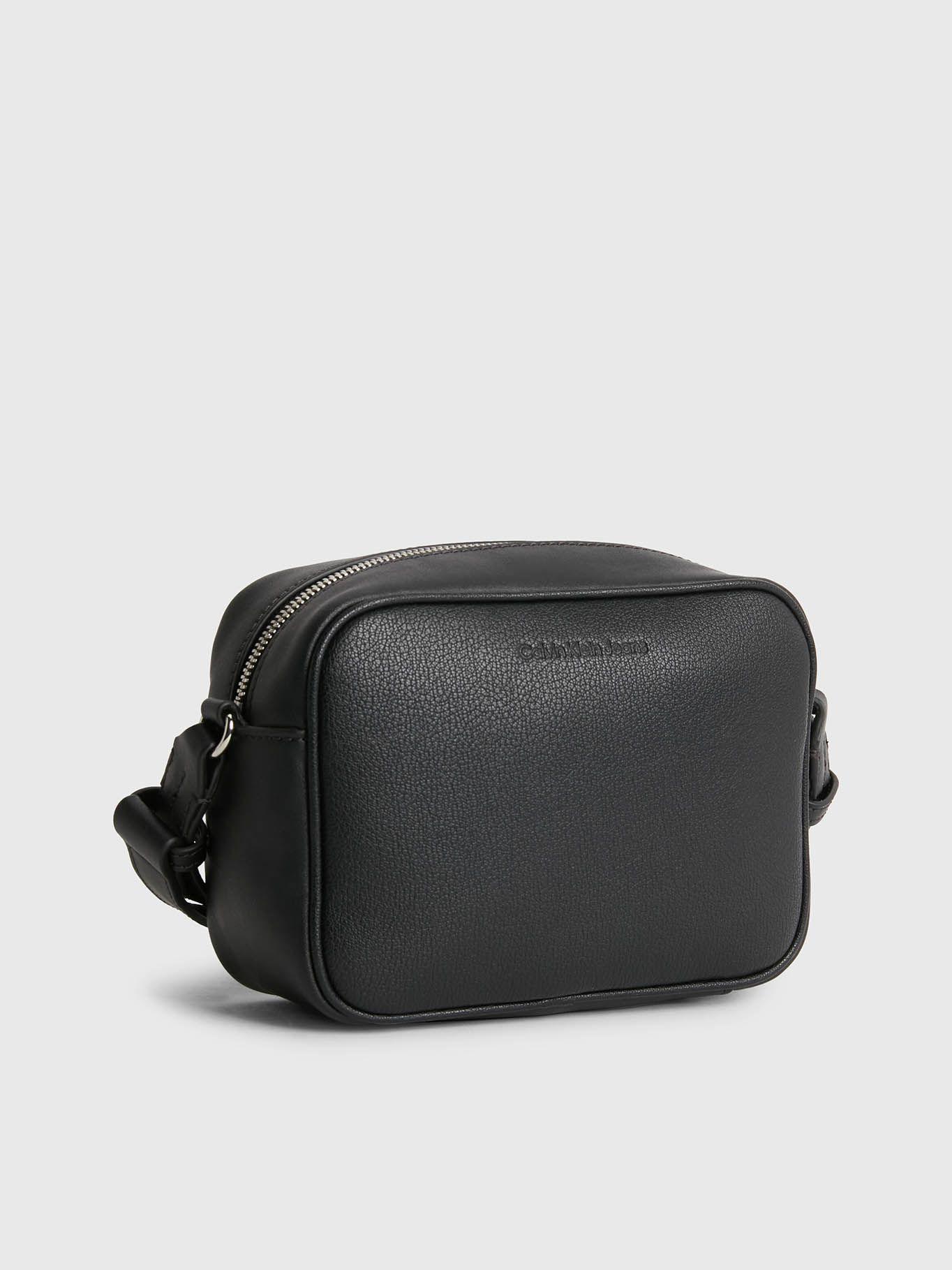Bandolera reciclada Negro Calvin Klein K60K610683-BDS-1