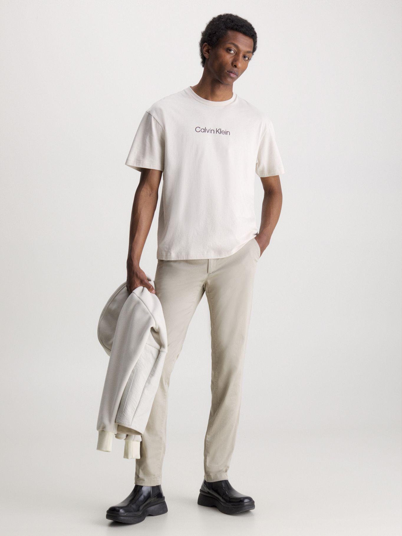 Polera Hero con Logo Comfort  Beige Calvin Klein-1