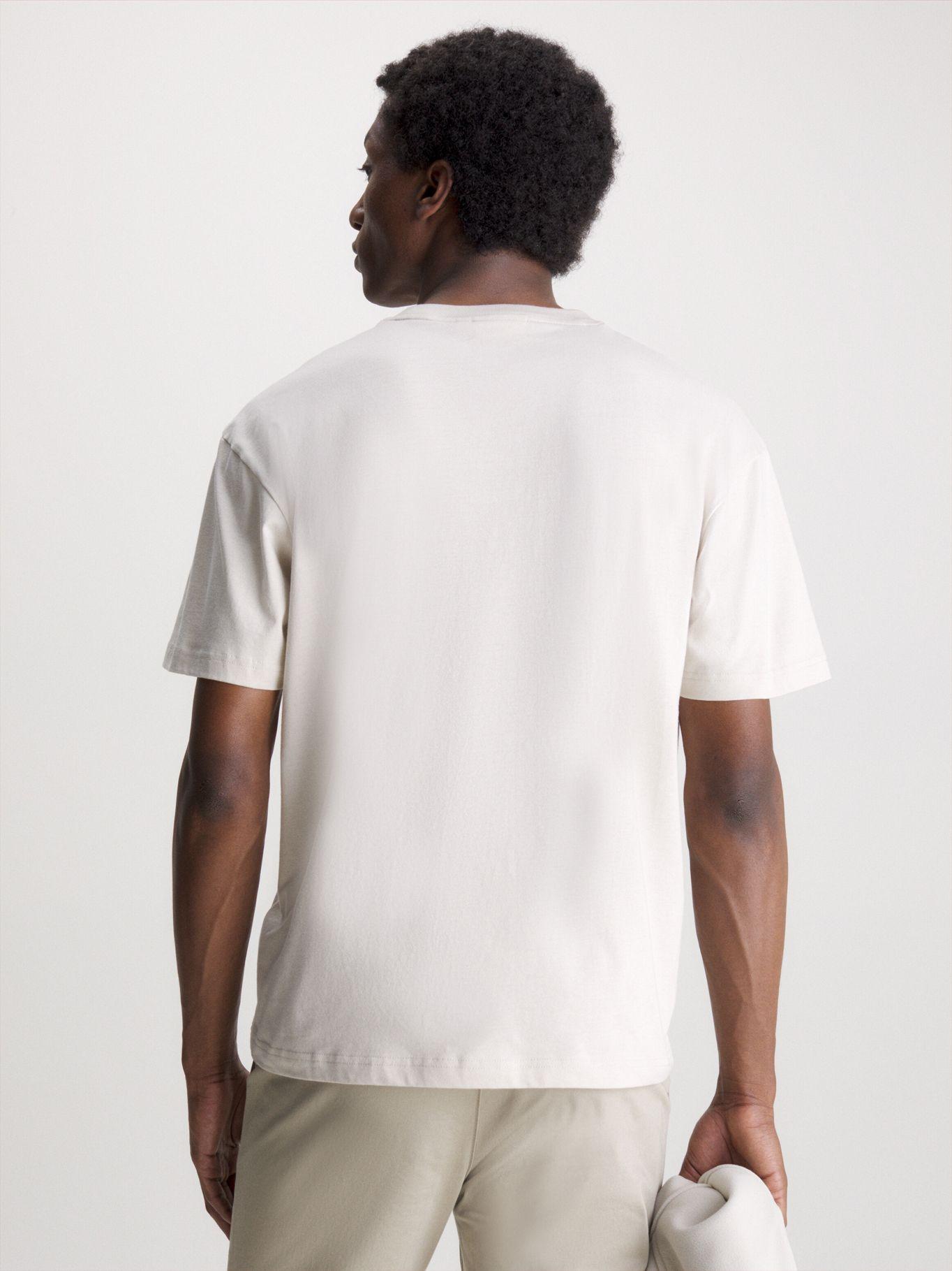 Polera Hero con Logo Comfort  Beige Calvin Klein-2
