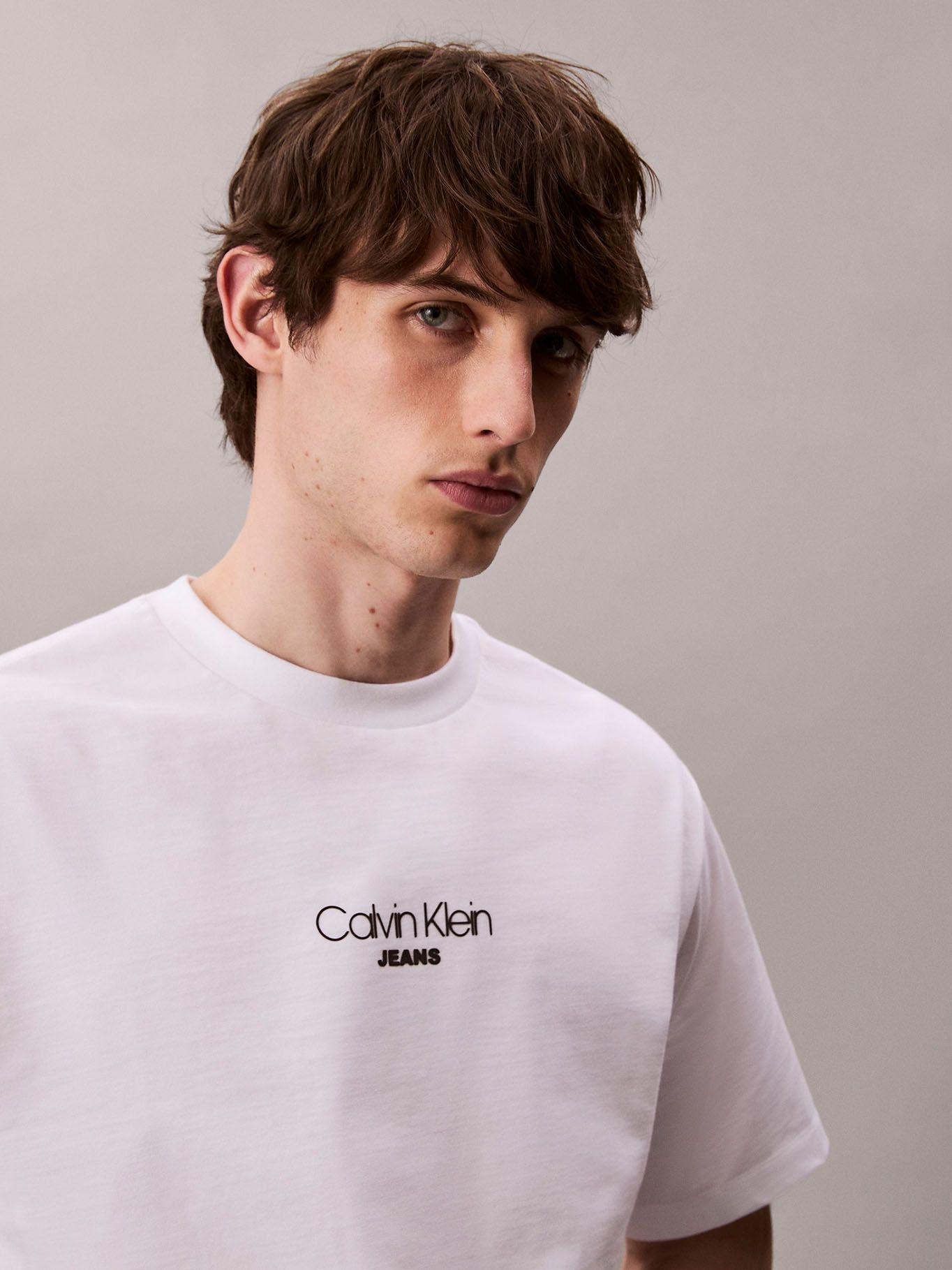 Polera Relaxed con Logotipo Relieve Blanco Calvin Klein-4