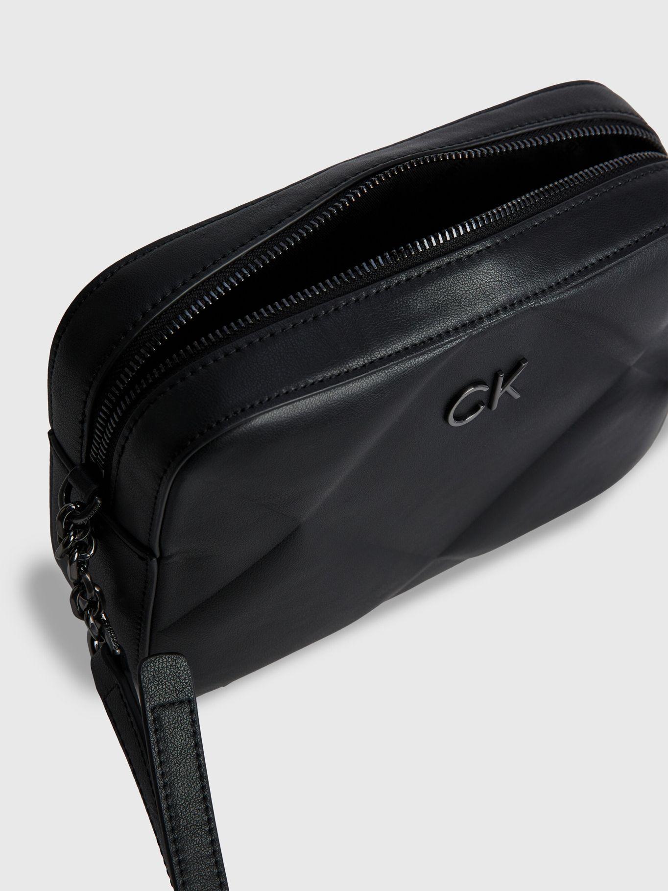 Bandolera Re-Lock Quilt Negro Calvin Klein-2