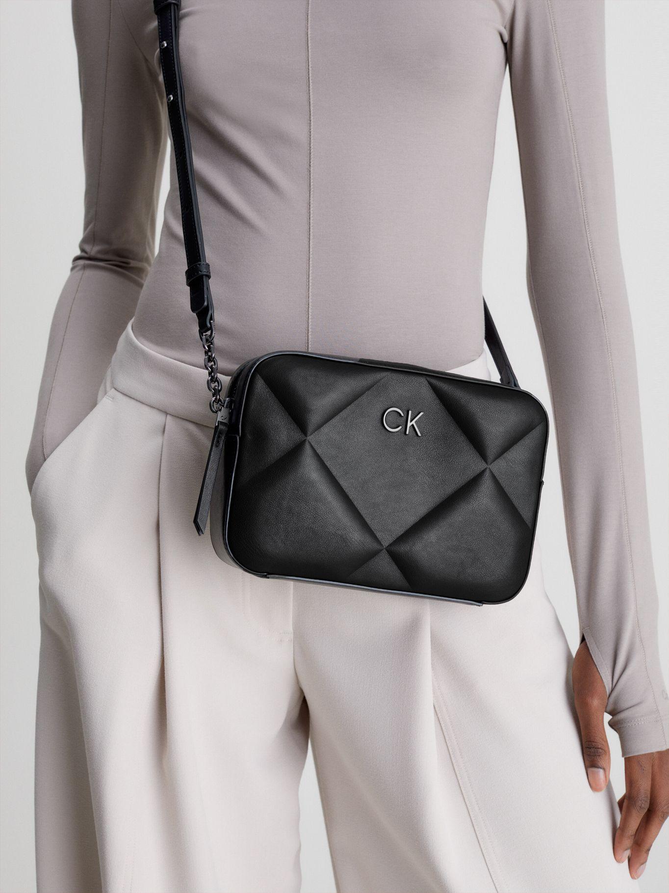 Bandolera Re-Lock Quilt Negro Calvin Klein-4