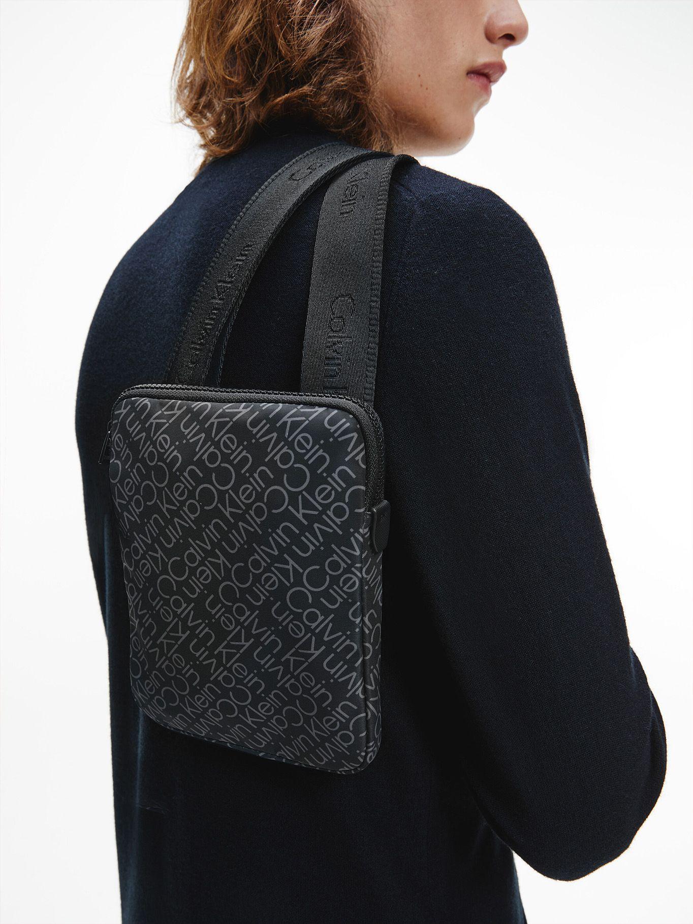 Messenger Ck Code Flatpack Negro Logo Calvin Klein-3