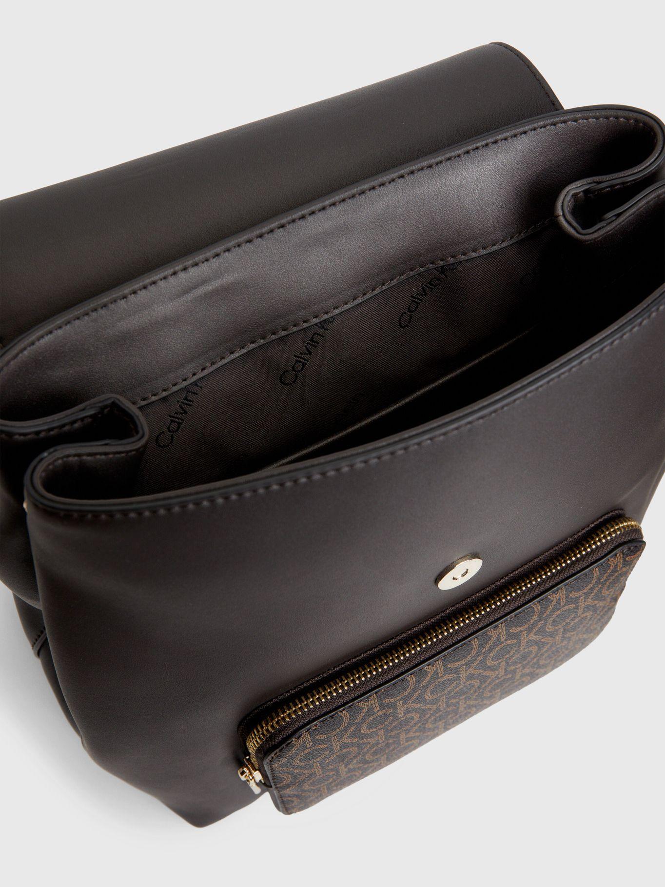 Mochila EU Must Campus Md Café Calvin Klein-2